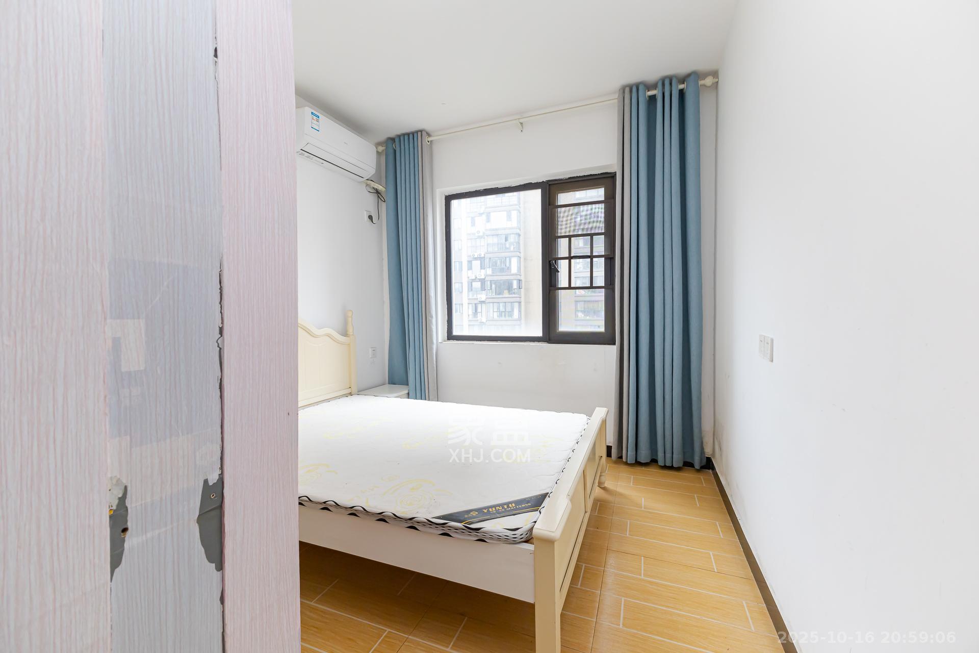 勤诚达境界城 4室2厅2卫 122.0万 勤诚达境界城 4室2厅2卫 122.0万卧室