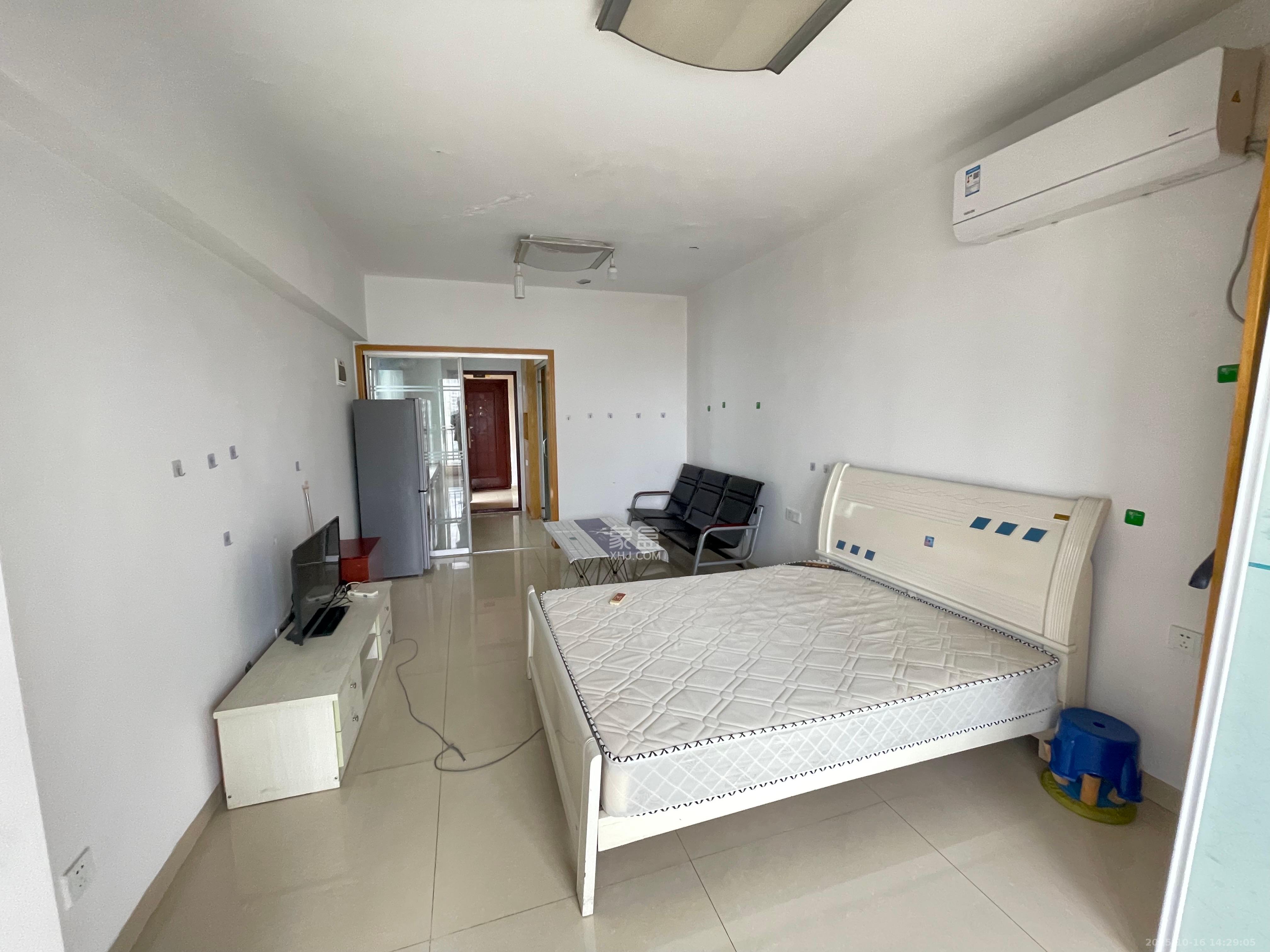 锦泰东环国际 1室1厅1卫 1600.0元/月 锦泰东环国际 1室1厅1卫 1600.0元/月室内图