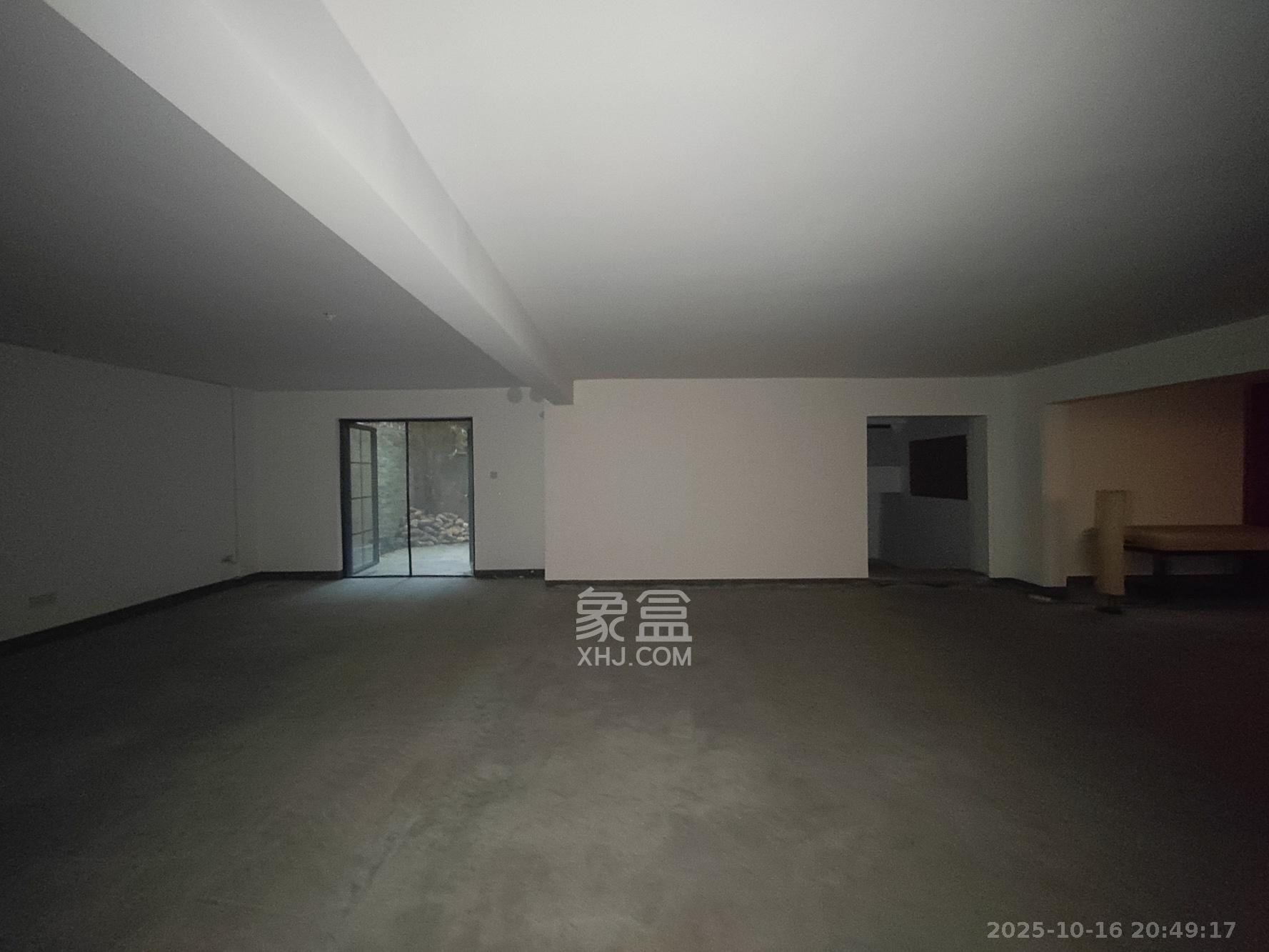 融科檀香山(融科紫檀、香山国际)  4室2厅2卫    398.0万 融科檀香山(融科紫檀、香山国际)  4室2厅2卫    398.0万其他