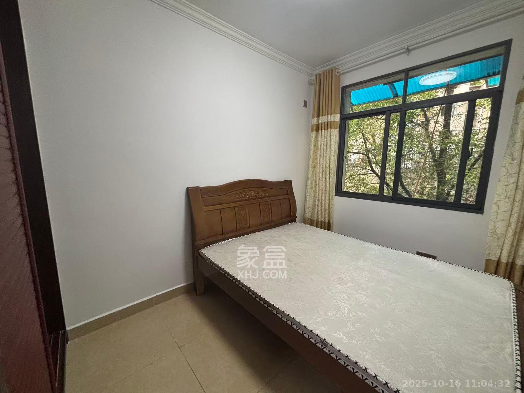 茶园坡社区(原王家冲社区) 2室1厅1卫 1500.0元/月 茶园坡社区(原王家冲社区) 2室1厅1卫 1500.0元/月室内图