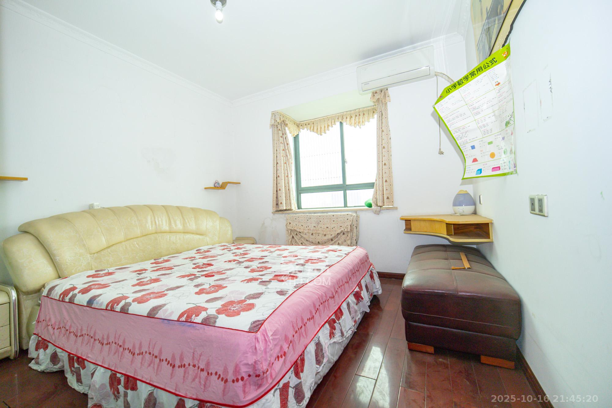 申湘宽境  3室2厅1卫    40.8万卧室