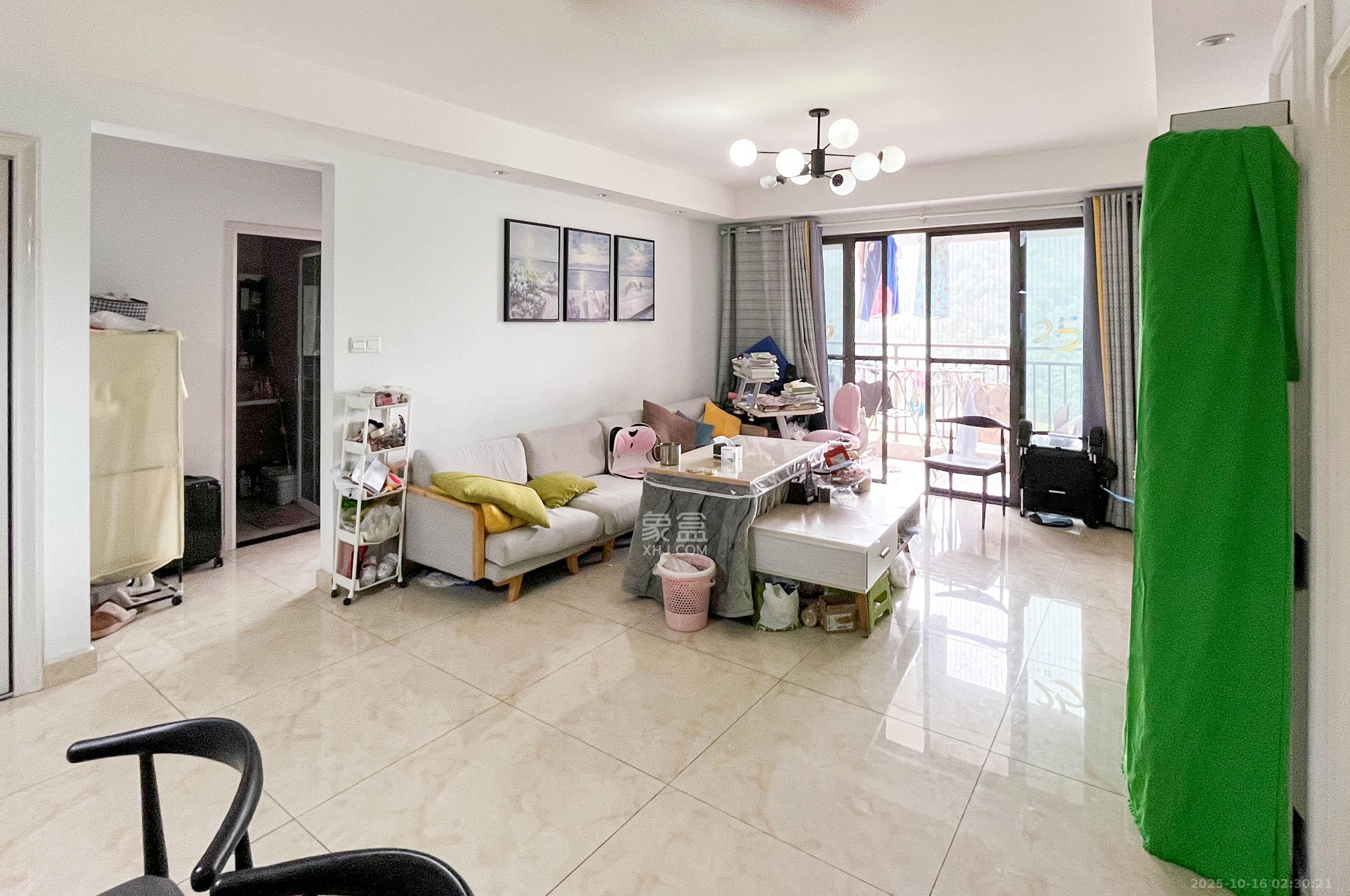 佳兆业云顶梅溪湖（佳兆业梅溪荟）  3室2厅2卫    140.0万客厅