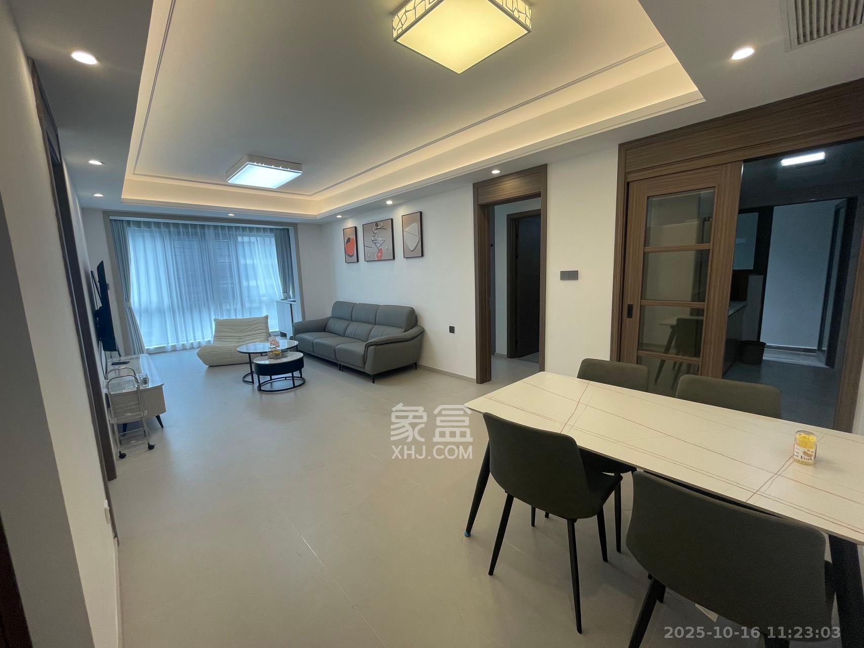 绿地V岛  3室2厅2卫    4190.0元/月 绿地V岛  3室2厅2卫    4190.0元/月室内图