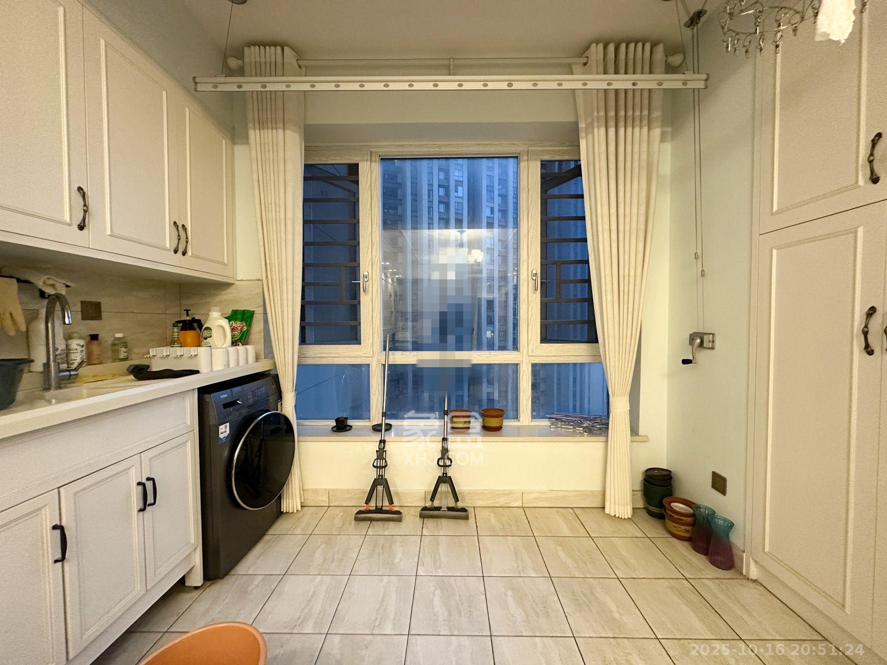 阳光城尚东湾青云苑 1室0厅0卫 110.0万 阳光城尚东湾青云苑 1室0厅0卫 110.0万阳台