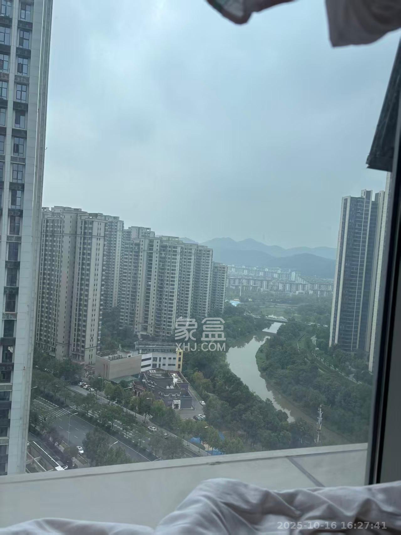 正荣梅溪紫阙台  1室1厅1卫    2300.0元/月室内图