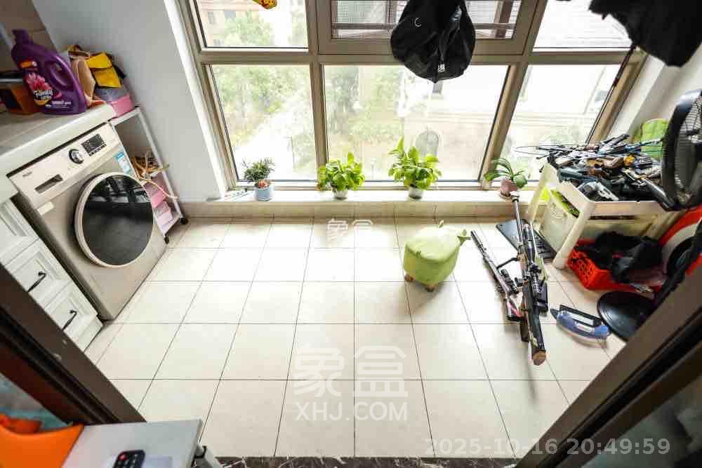 奥克斯缔壹城 3室2厅2卫 2900.0元/月 奥克斯缔壹城 3室2厅2卫 2900.0元/月室内图