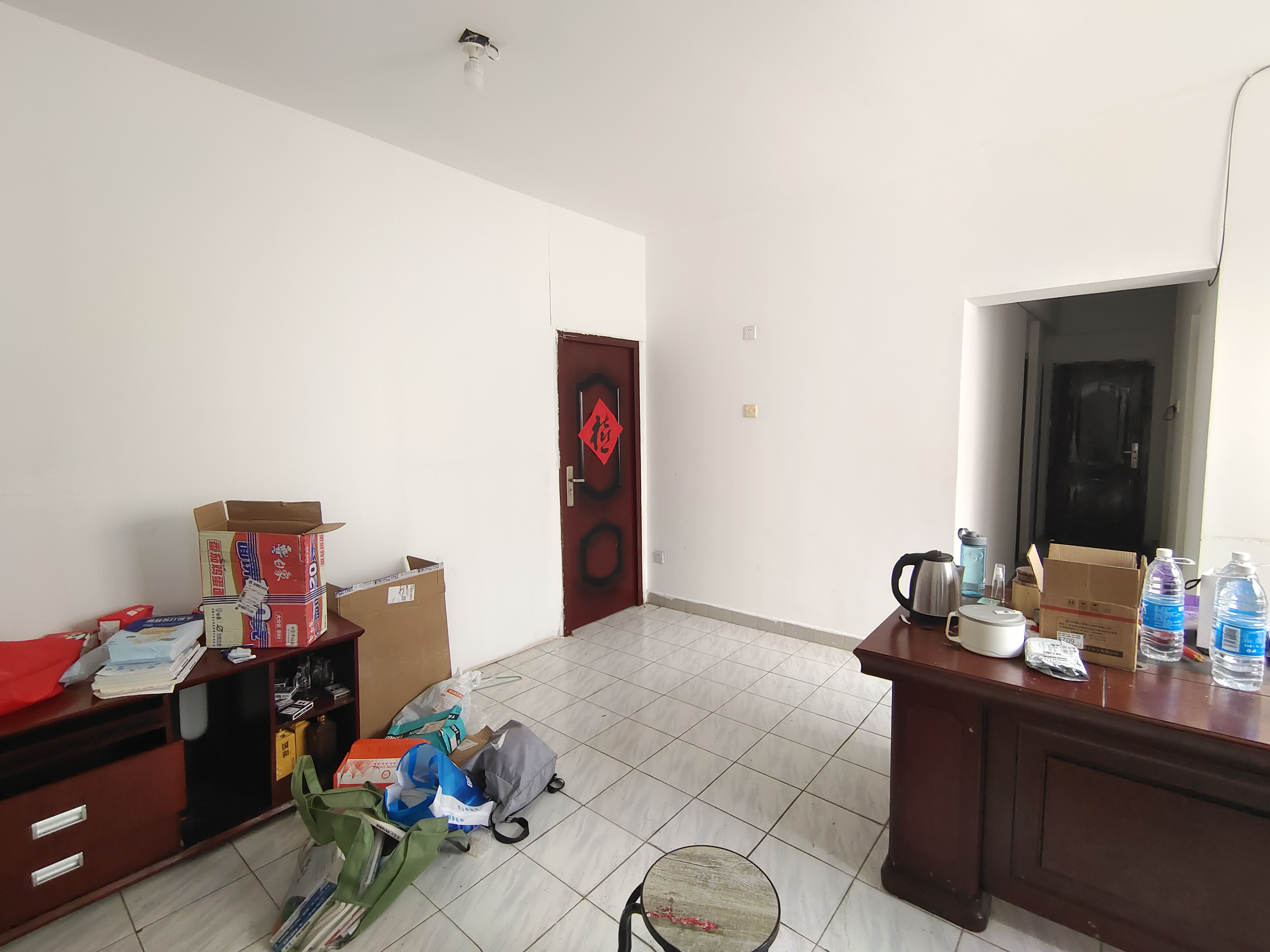 富豪大厦(富豪花园)  3室1厅1卫    1900.0元/月室内图