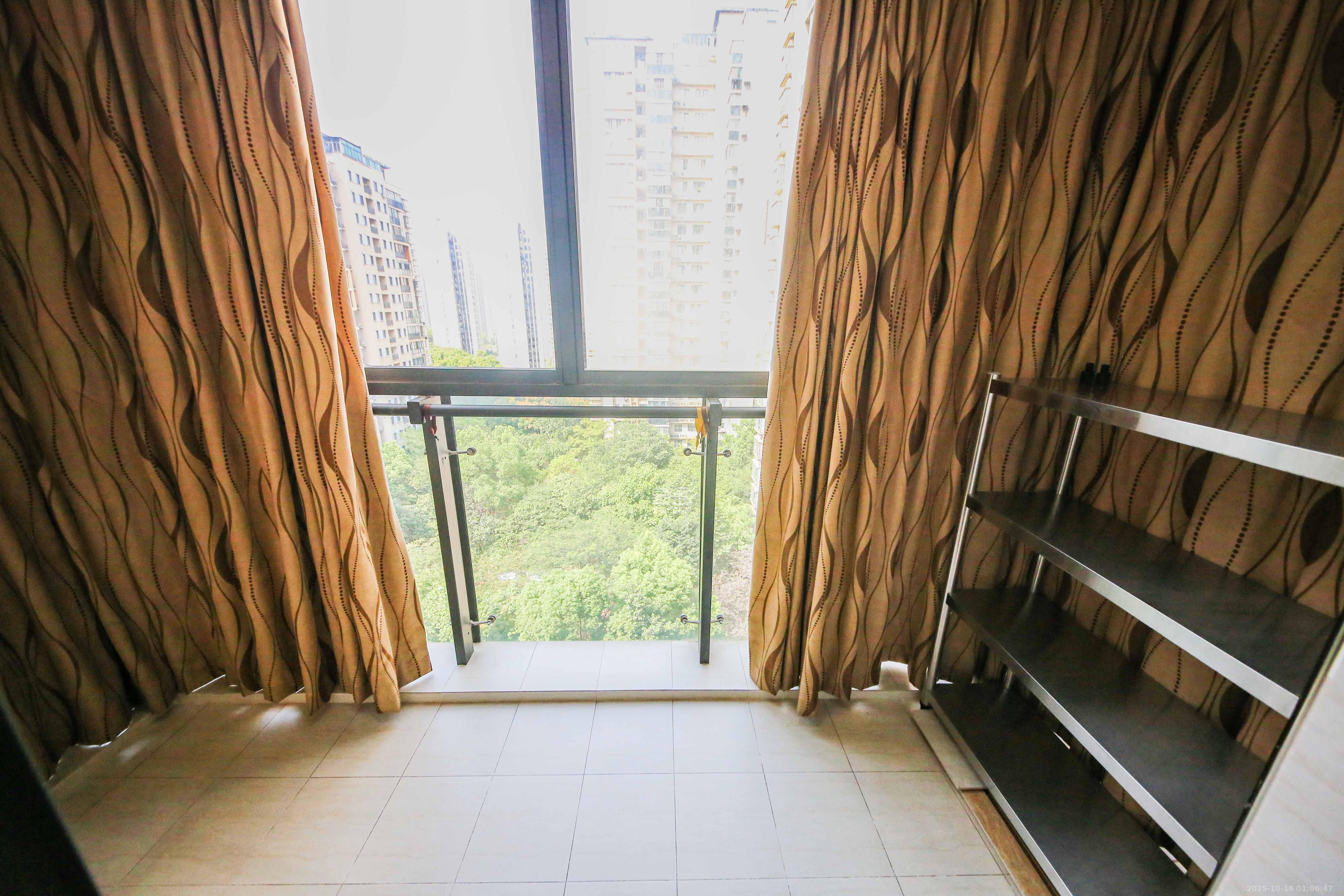 博林金谷  2室2厅1卫    82.0万 博林金谷  2室2厅1卫    82.0万阳台