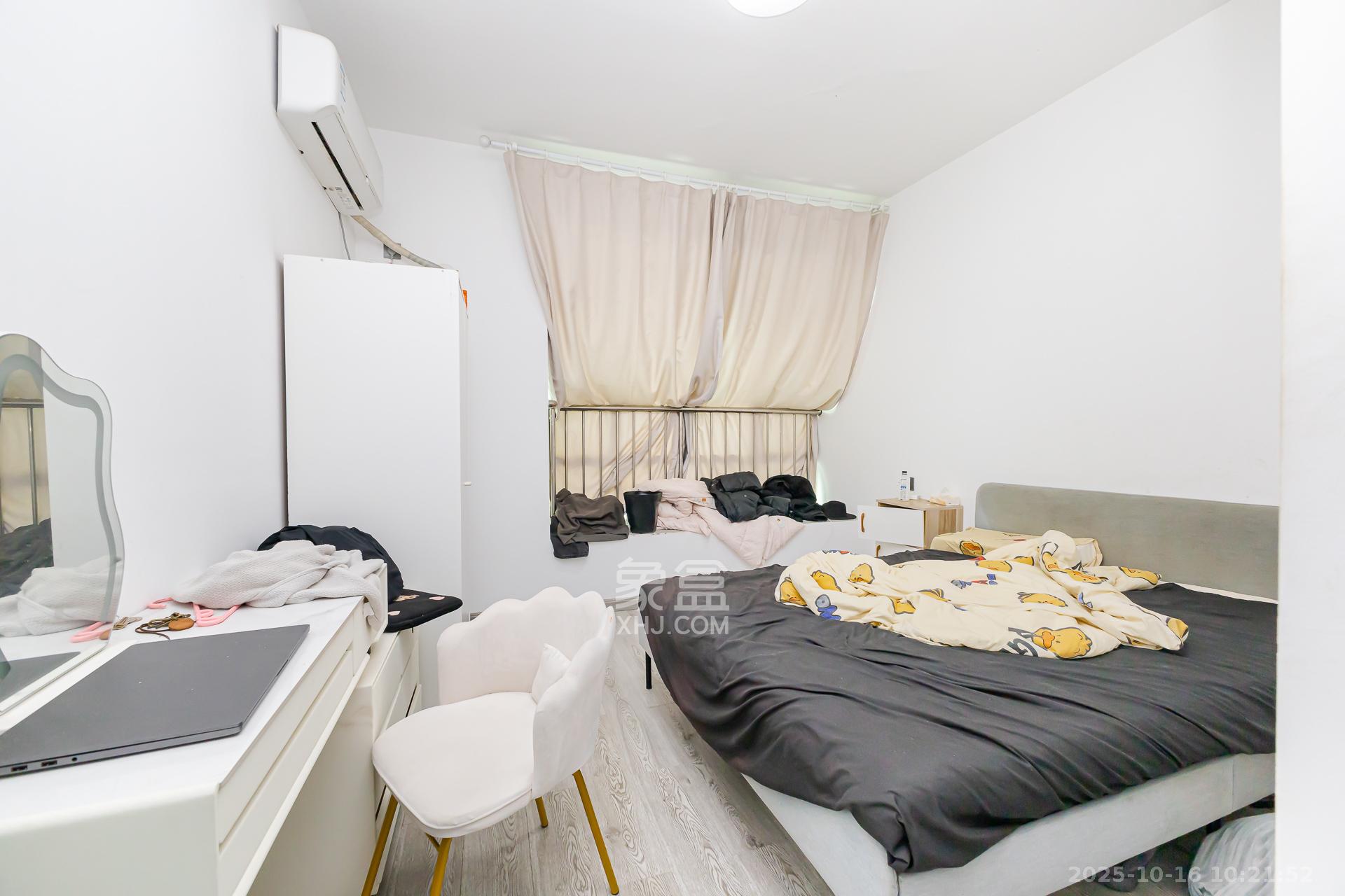 长高圆梦佳苑  3室2厅2卫    62.0万卧室