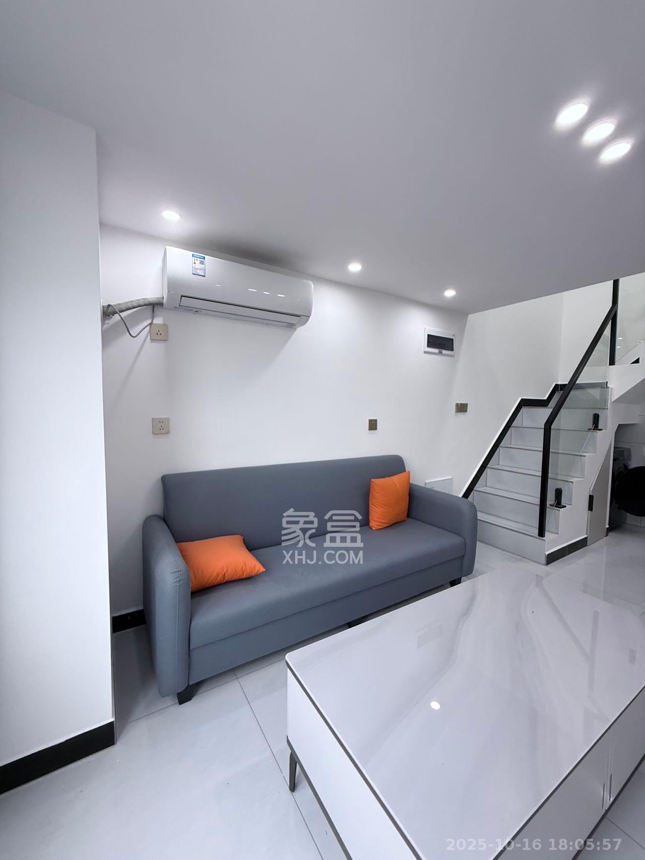 新城悦隽公园 2室1厅1卫 1600.0元/月 新城悦隽公园 2室1厅1卫 1600.0元/月室内图