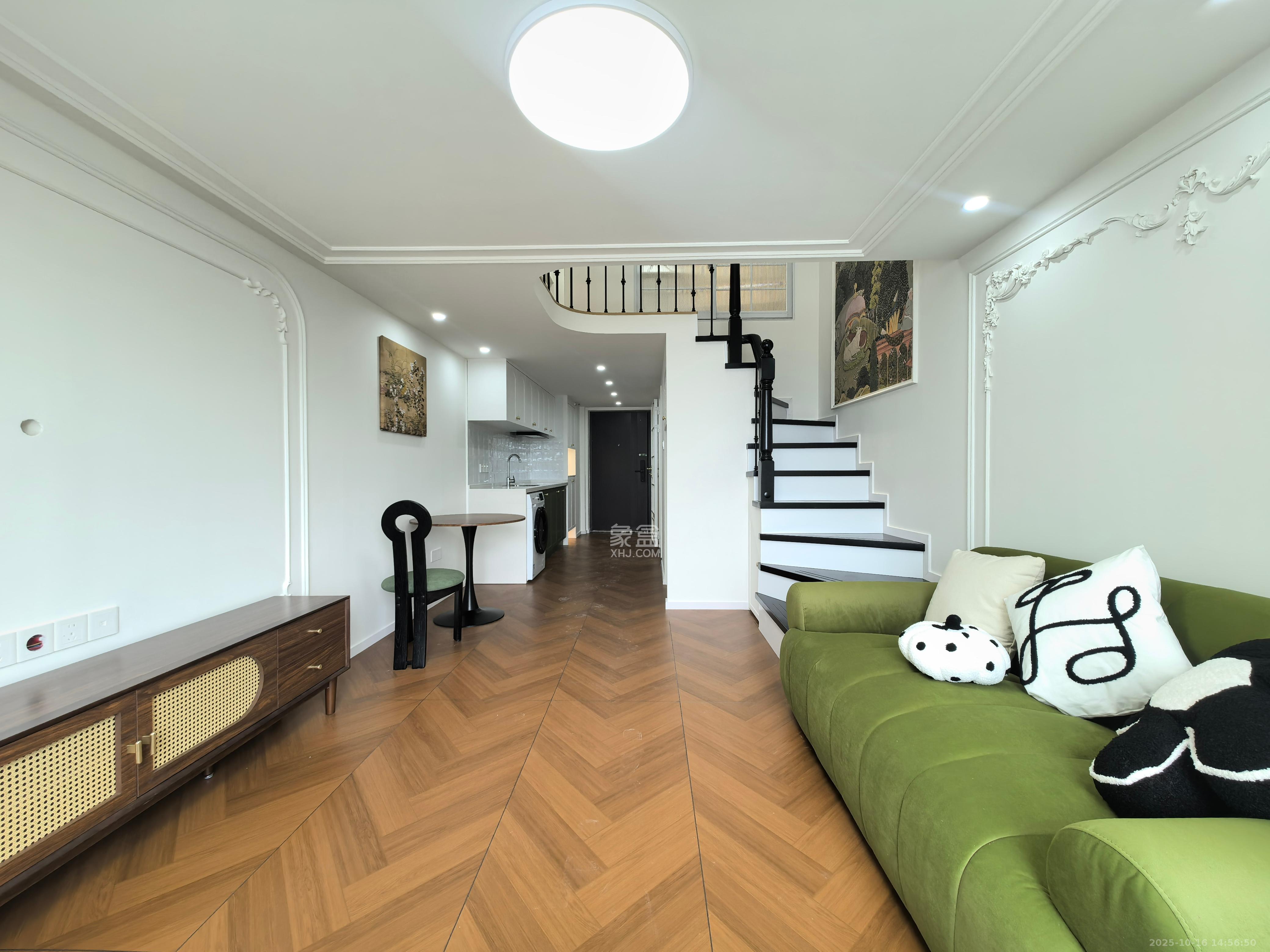 建发养云   41.66㎡      2600.0元/月室内图