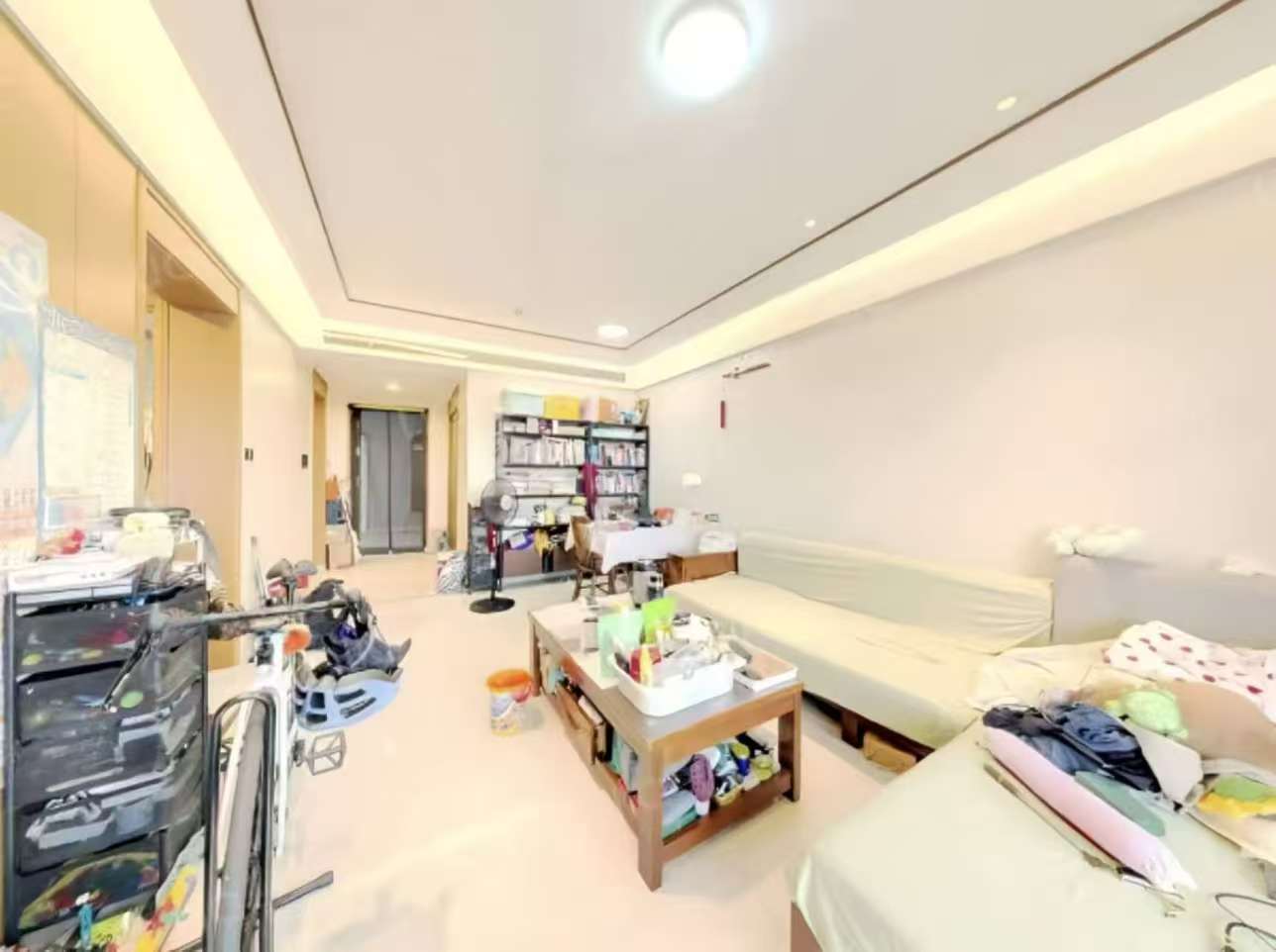 融创观澜湖公园壹号一期  2室1厅2卫    74.0万 融创观澜湖公园壹号一期  2室1厅2卫    74.0万客厅