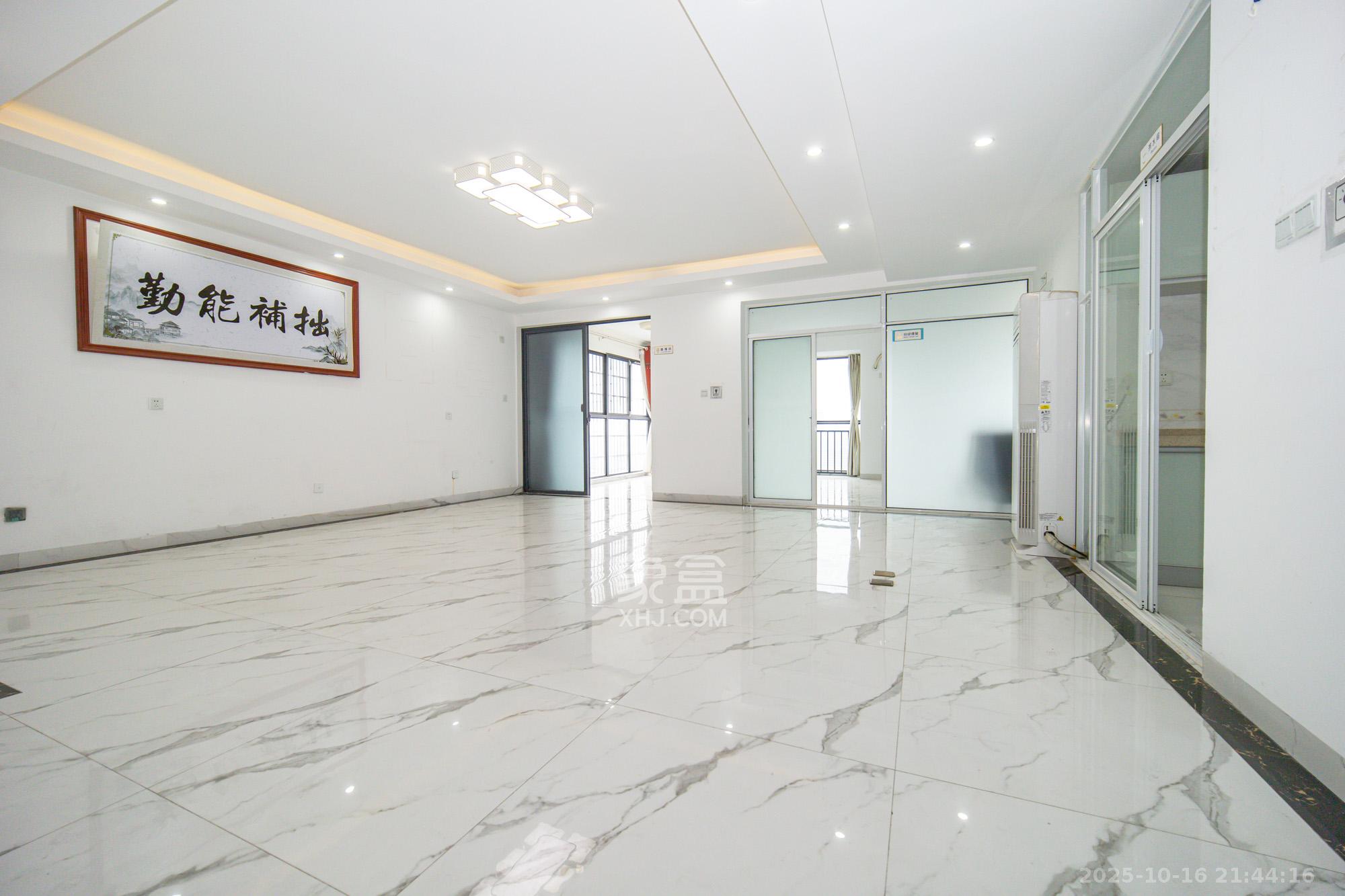 财富港湾（绿领大厦）  3室2厅2卫    86.8万