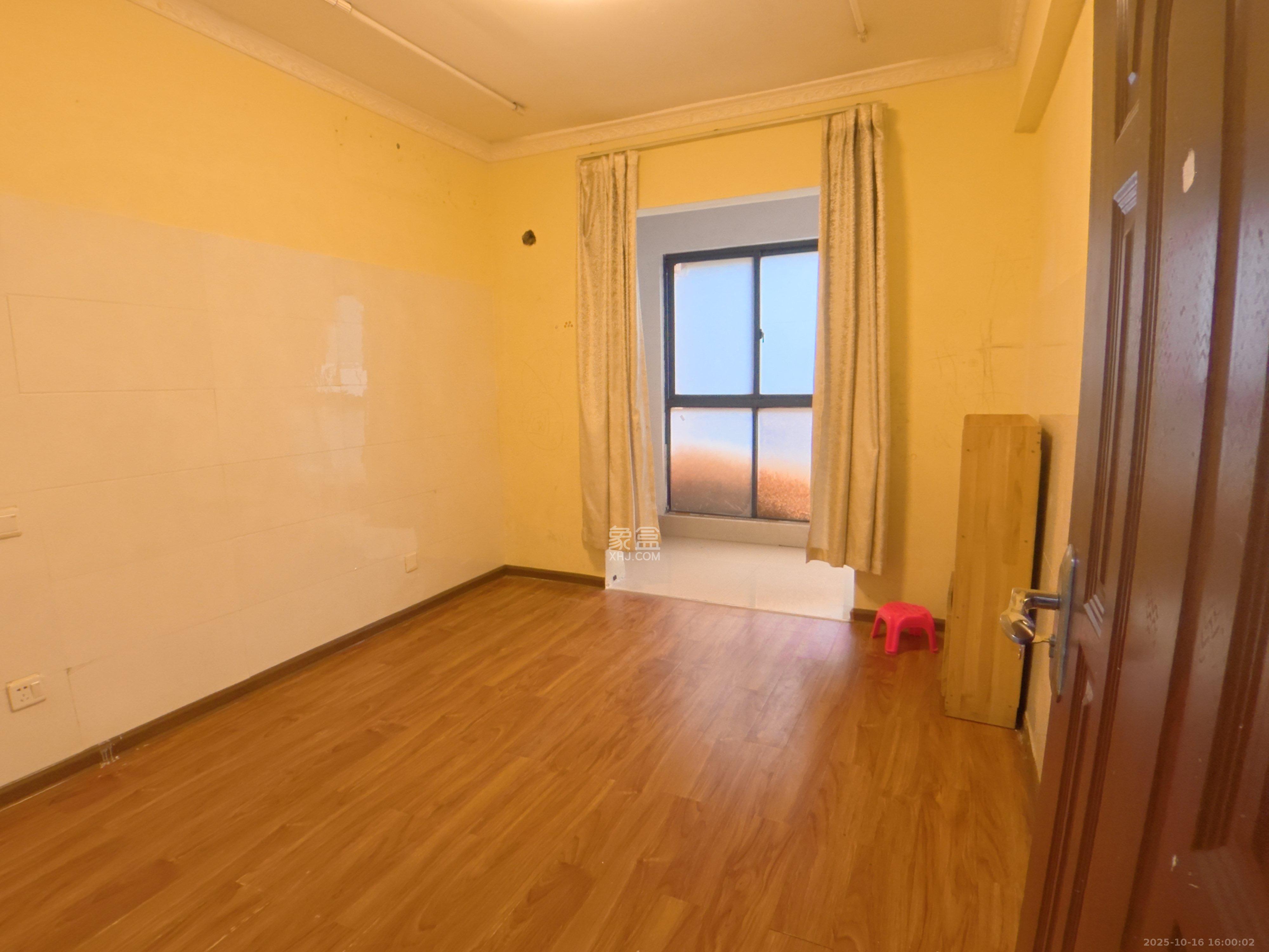 中建芙蓉嘉苑 3室1厅1卫 2800.0元/月 中建芙蓉嘉苑 3室1厅1卫 2800.0元/月室内图