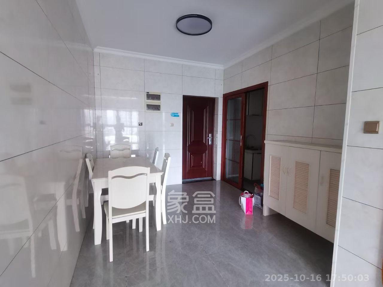 惟盛园 2室2厅1卫 2500.0元/月 惟盛园 2室2厅1卫 2500.0元/月室内图