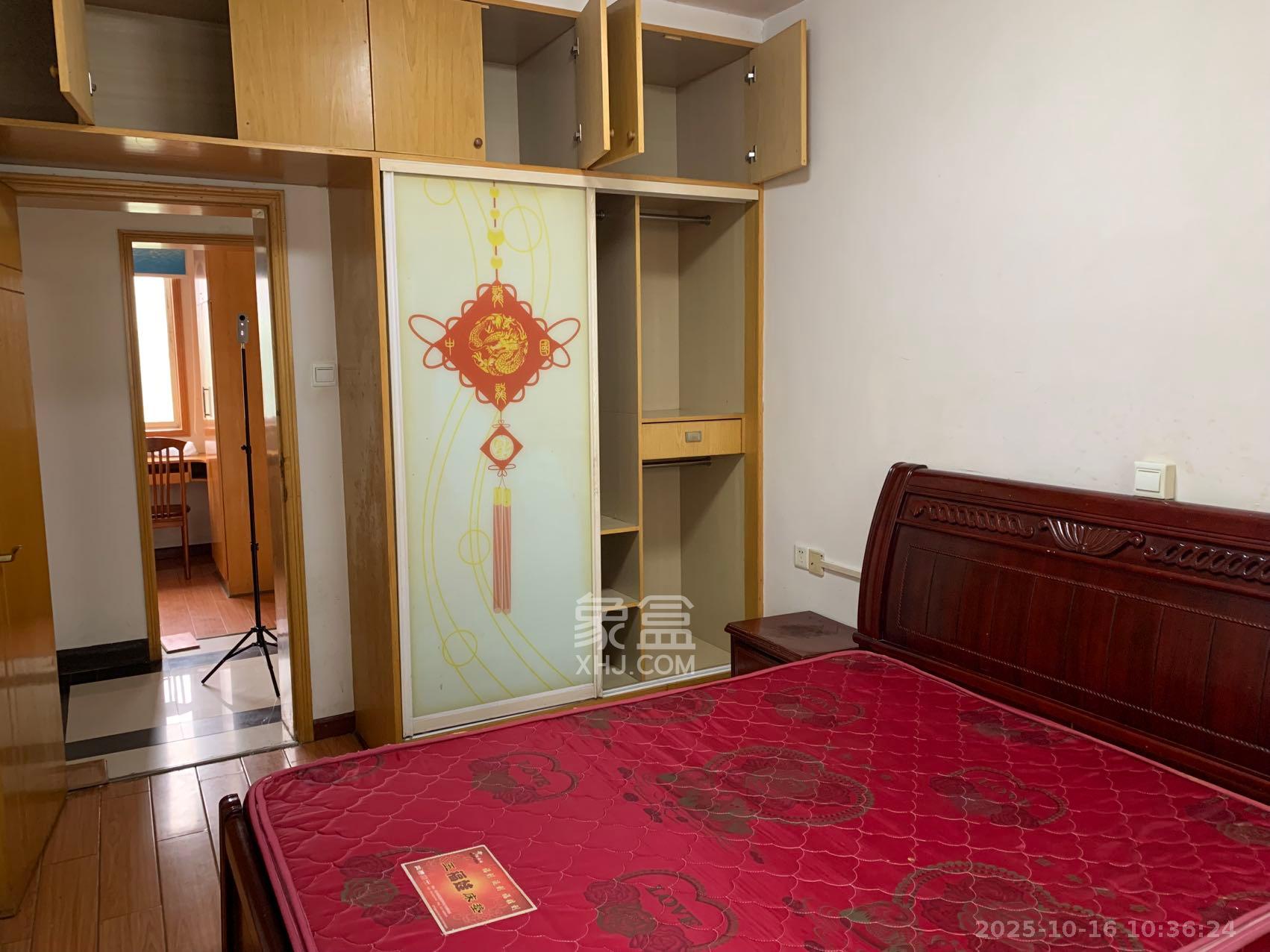 好家园  3室1厅1卫    1800.0元/月 好家园  3室1厅1卫    1800.0元/月室内图