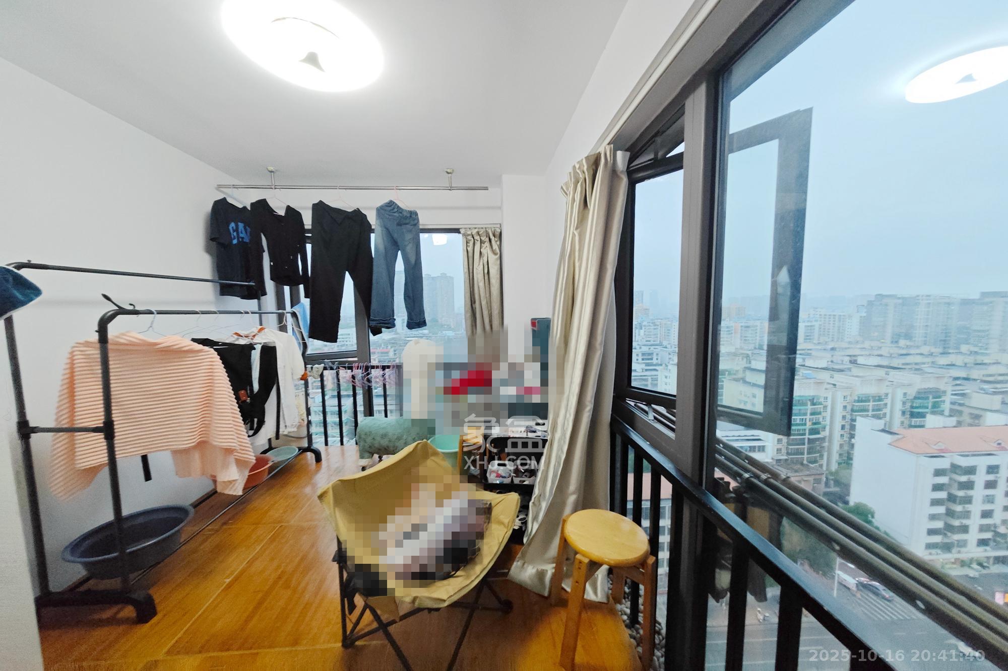 佳天瑞宁花园  1室1厅1卫    43.0万阳台