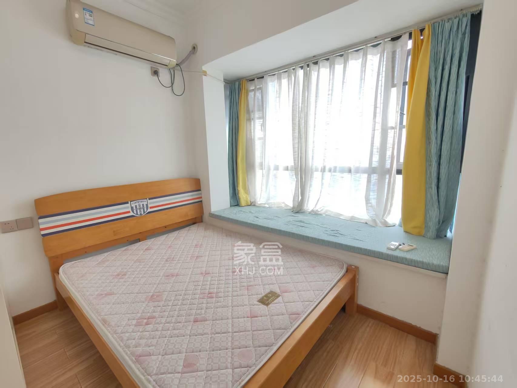 新景未来城 1室2厅2卫 1600.0元/月 新景未来城 1室2厅2卫 1600.0元/月室内图