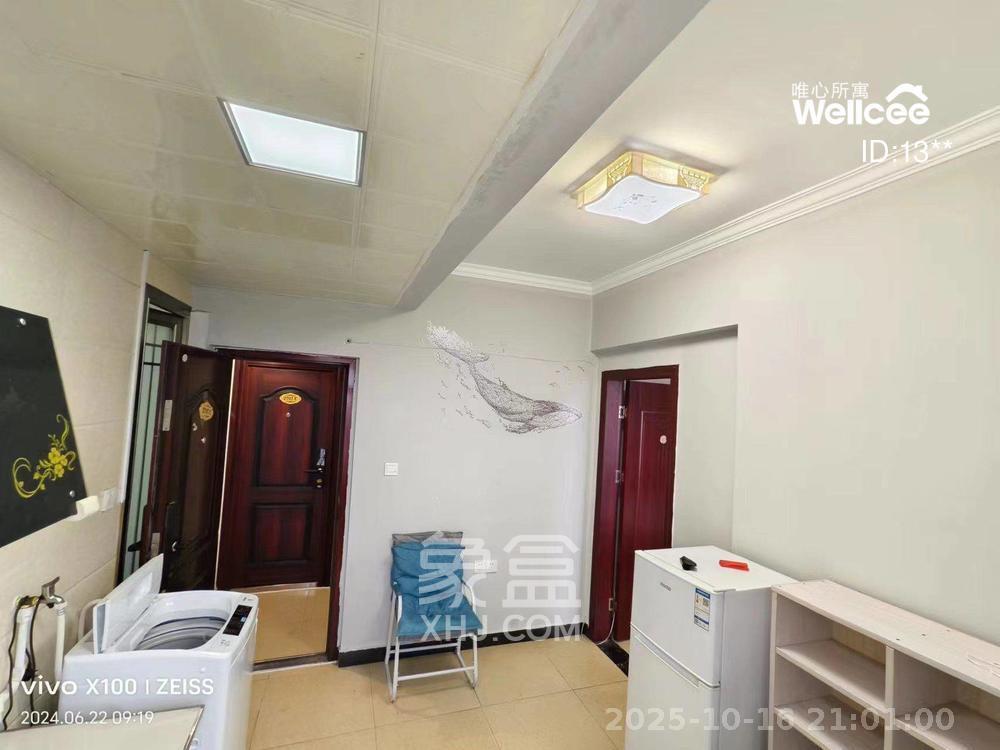 世景华庭 1室1厅1卫 900.0元/月 世景华庭 1室1厅1卫 900.0元/月室内图