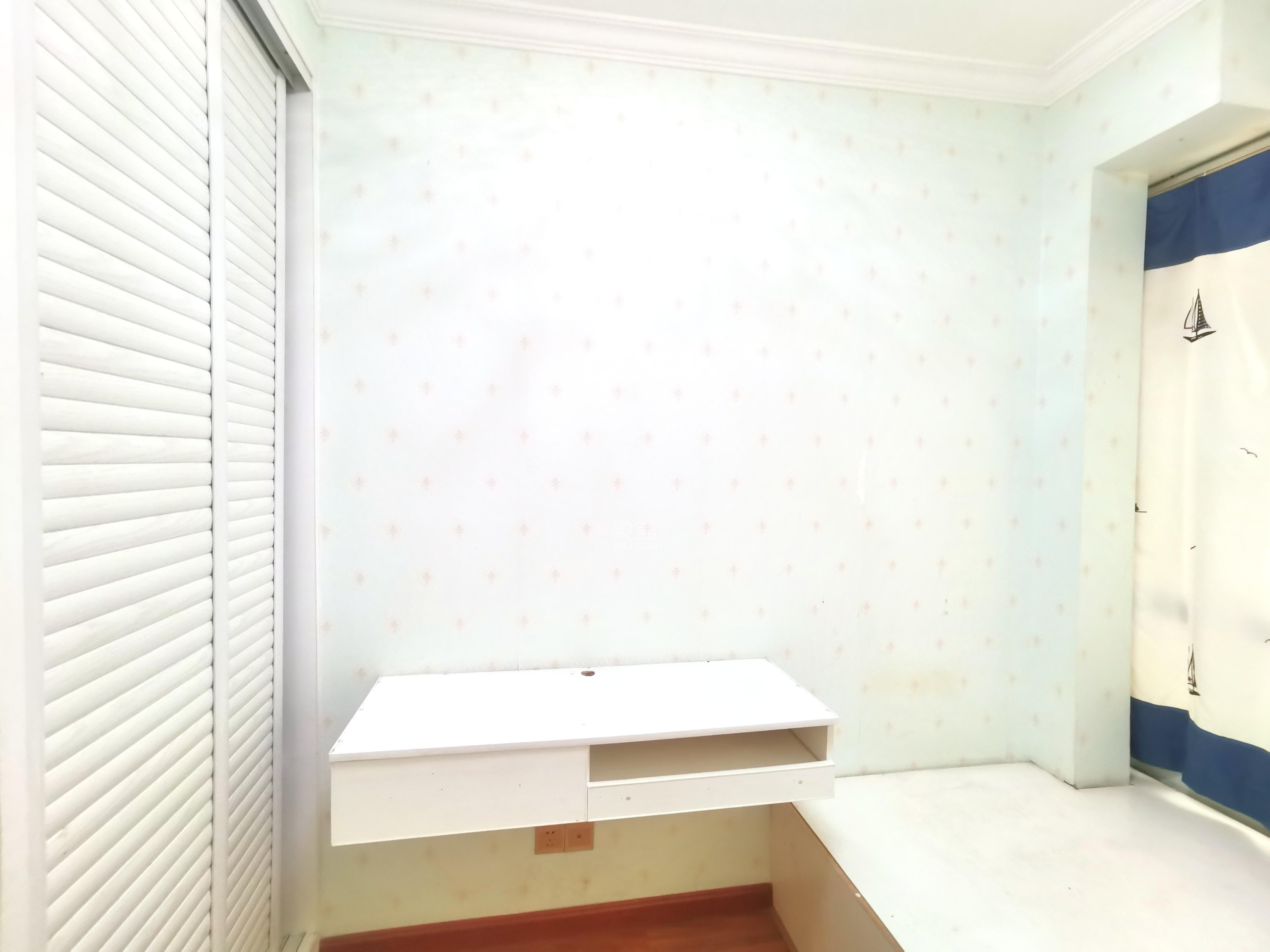 山语城三期 3室2厅1卫 2000.0元/月 山语城三期 3室2厅1卫 2000.0元/月室内图