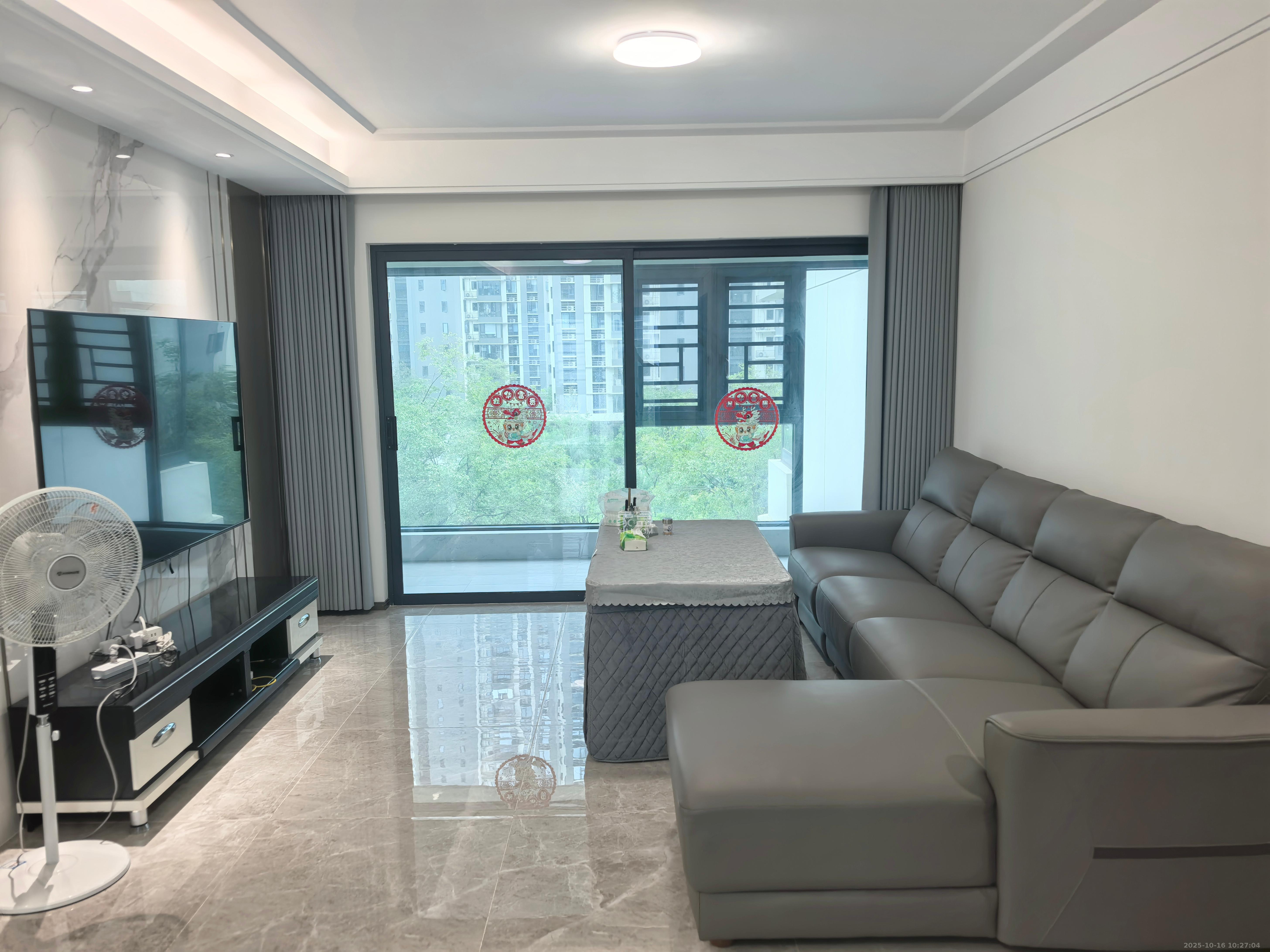 滨江府1913  4室2厅2卫    5000.0元/月 滨江府1913  4室2厅2卫    5000.0元/月