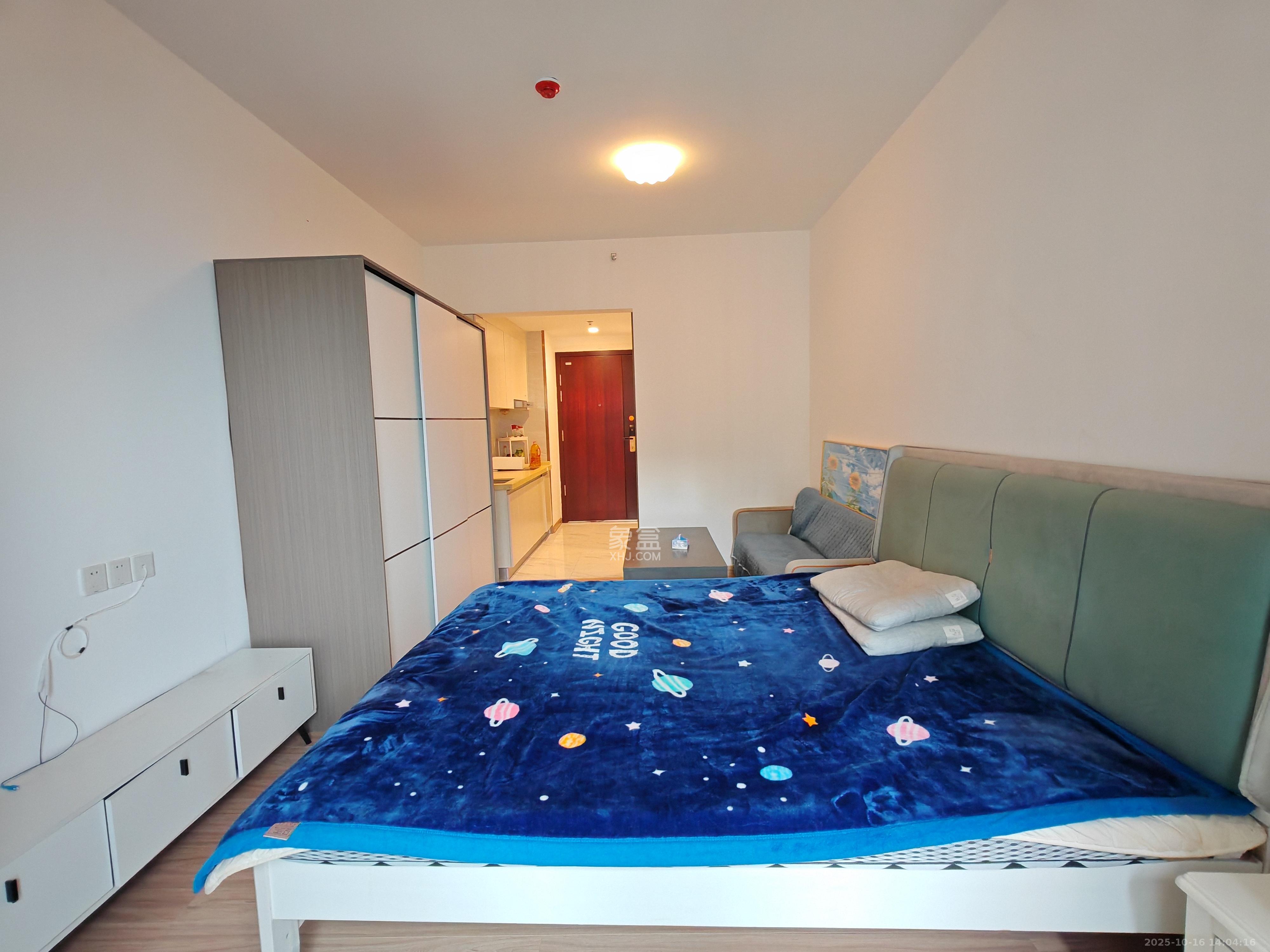 新长海漓湘悦  1室0厅0卫    1100.0元/月 新长海漓湘悦  1室0厅0卫    1100.0元/月室内图1