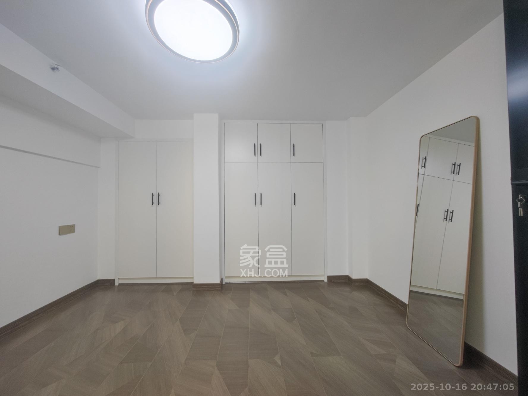 合能枫丹丽舍(柏悦名苑)  2室1厅1卫    42.0万 合能枫丹丽舍(柏悦名苑)  2室1厅1卫    42.0万卧室