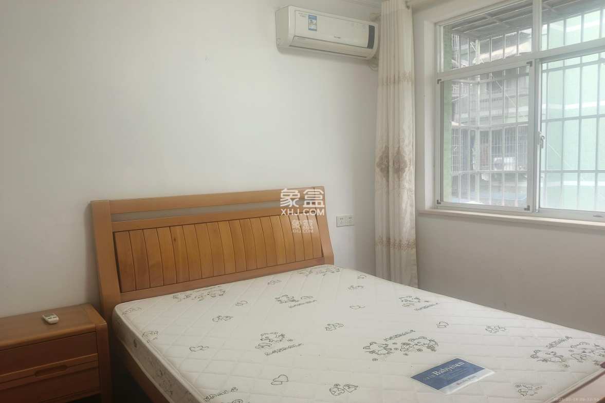 恒达时代花园  1室0厅0卫    3200.0元/月 恒达时代花园  1室0厅0卫    3200.0元/月室内图