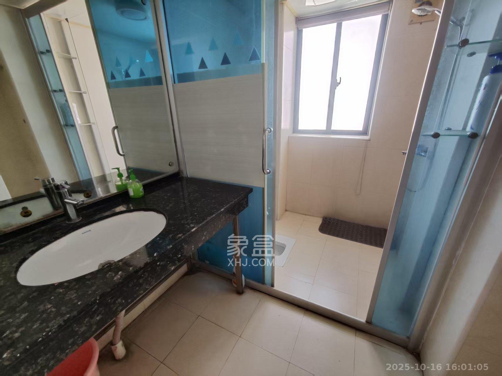 西子花苑  3室2厅2卫    3200.0元/月 西子花苑  3室2厅2卫    3200.0元/月室内图