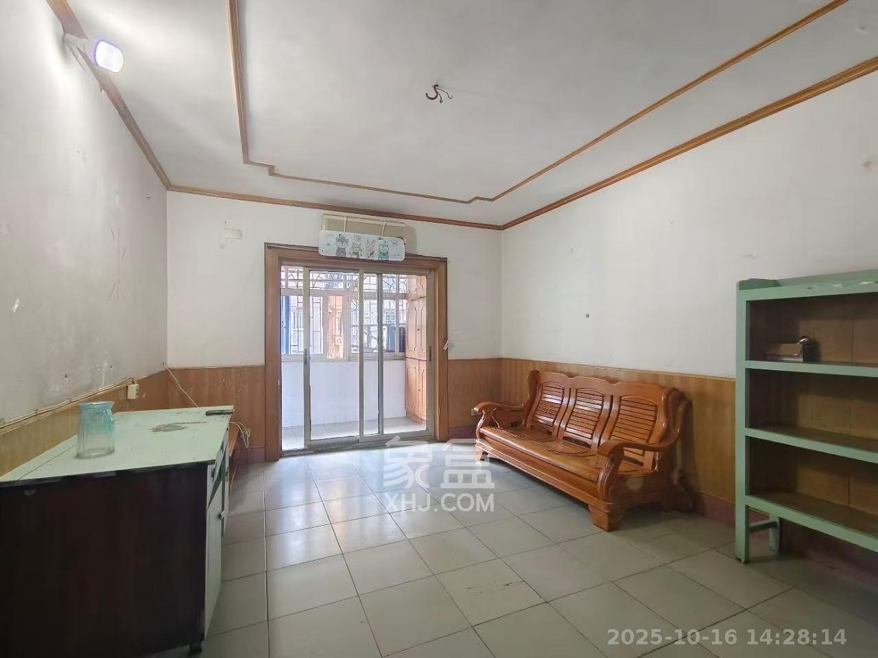 赐闲湖(机关事务管理单位房) 2室2厅1卫 1900.0元/月 赐闲湖(机关事务管理单位房) 2室2厅1卫 1900.0元/月室内图