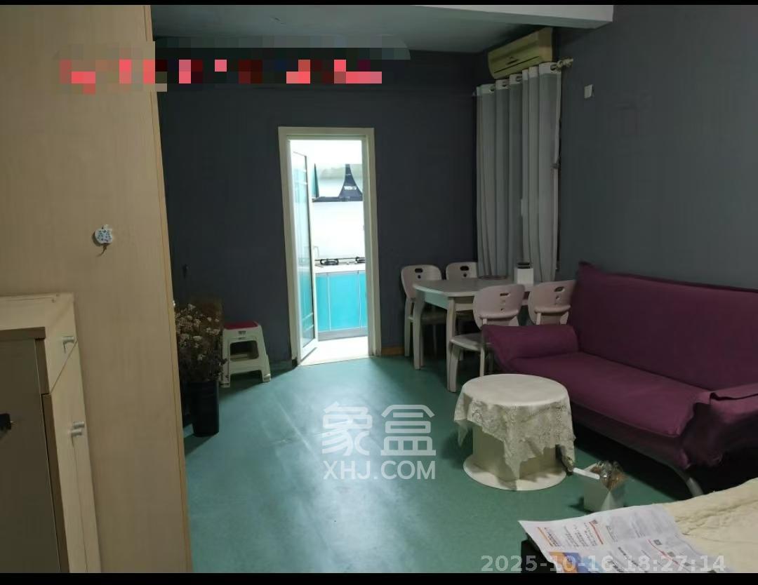 东方新世界 1室1厅2卫 1400.0元/月 东方新世界 1室1厅2卫 1400.0元/月室内图