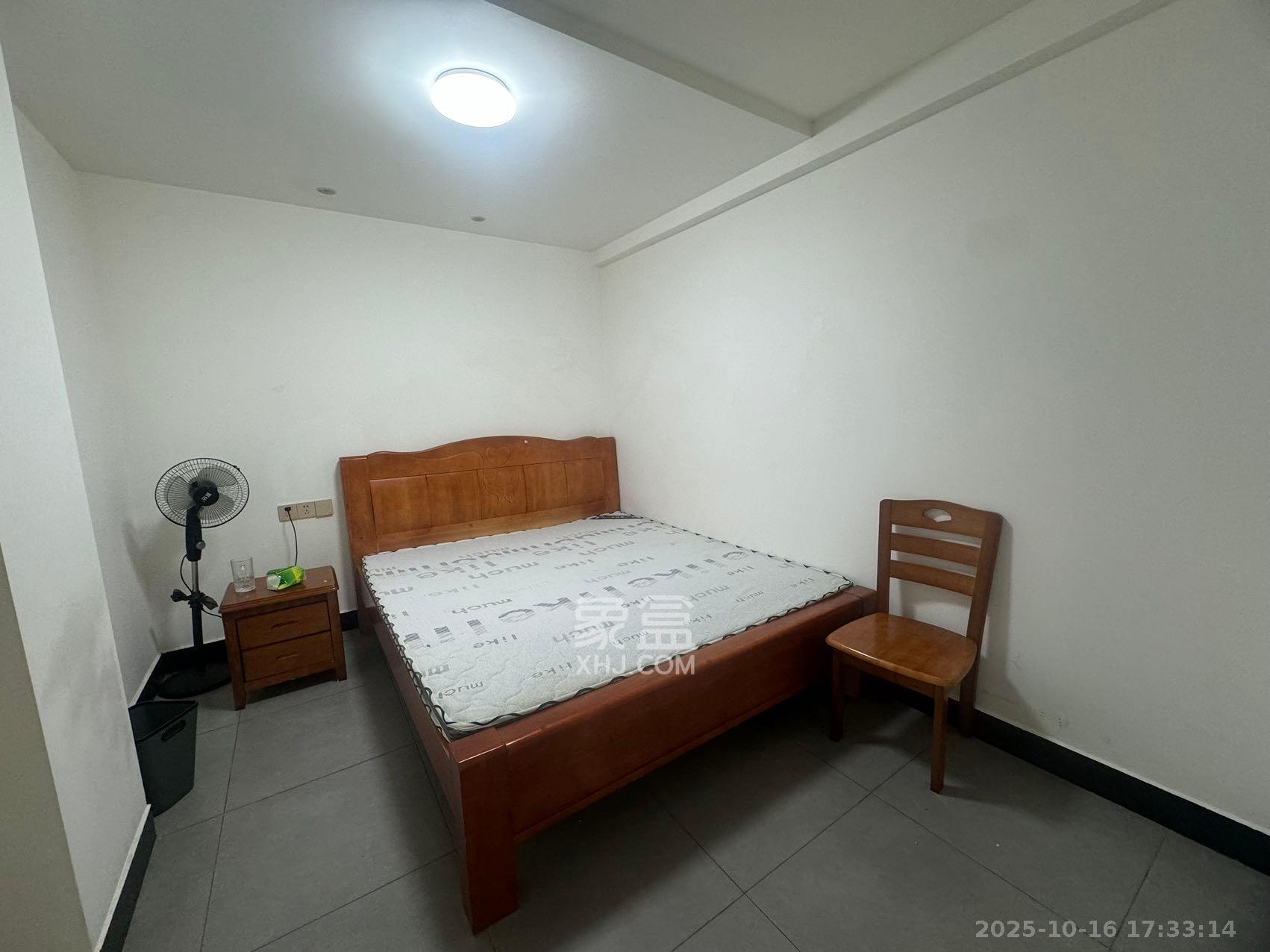 九华新城  1室1厅1卫    1000.0元/月室内图