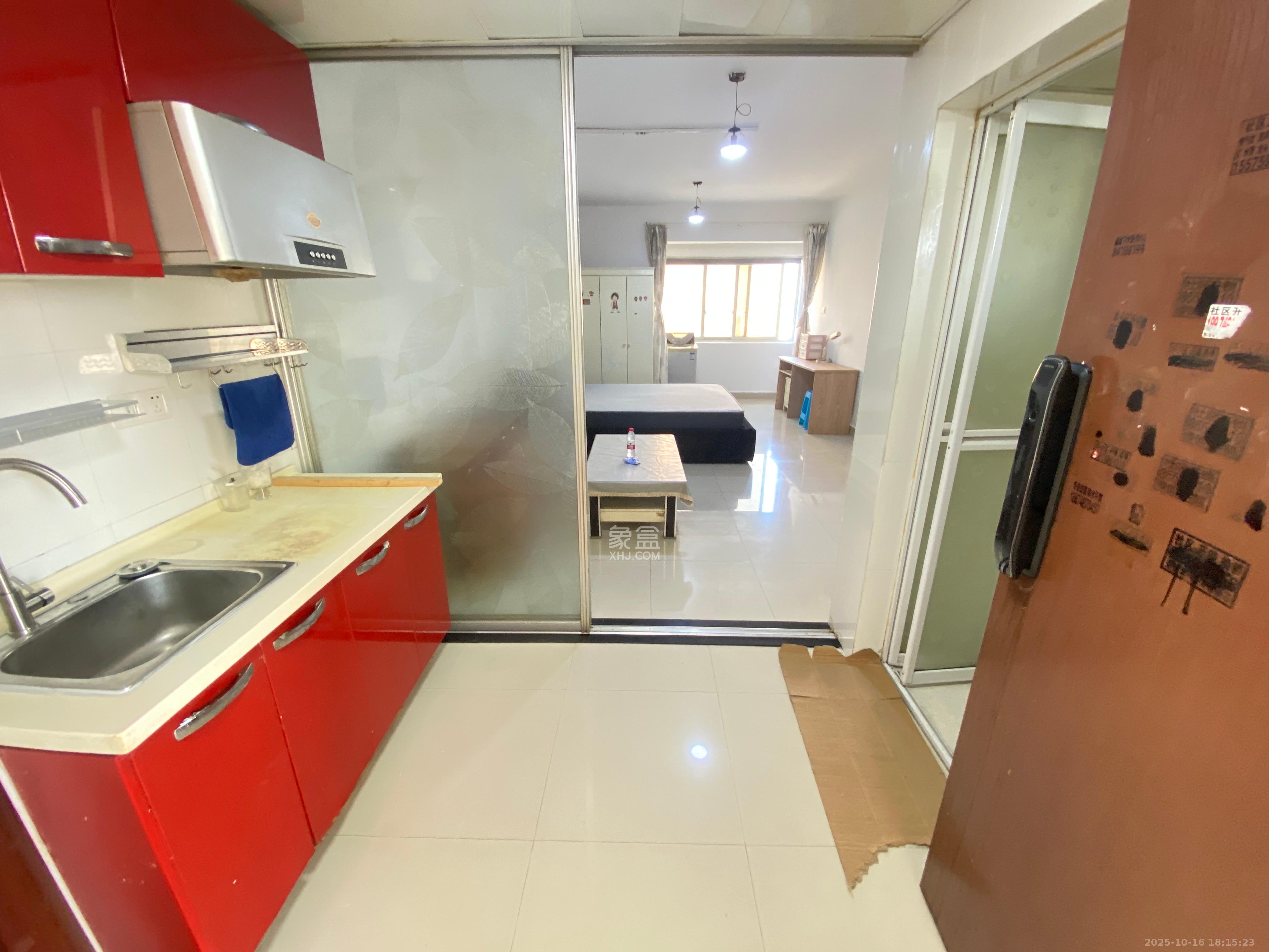 巧克力空间(建鸿达现代大厦)  1室1厅1卫    1400.0元/月 巧克力空间(建鸿达现代大厦)  1室1厅1卫    1400.0元/月室内图