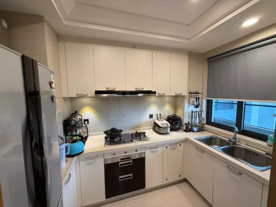 融创观澜湖公园壹号一期  3室2厅1卫    83.3万 融创观澜湖公园壹号一期  3室2厅1卫    83.3万室内图