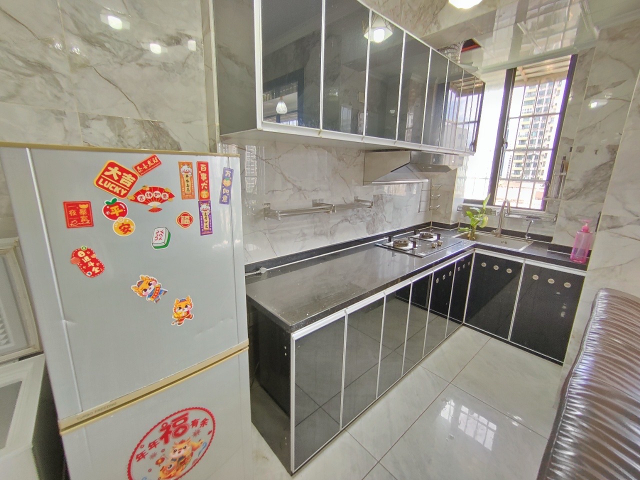 海南省三建秀英宿舍区  2室1厅1卫    2300.0元/月室内图