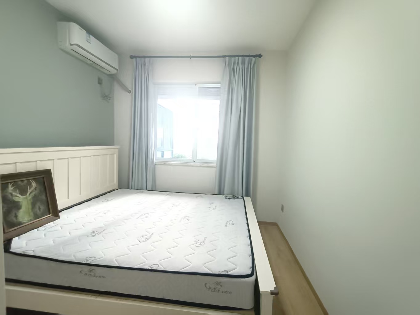 海航城 4室2厅2卫 3000.0元/月 海航城 4室2厅2卫 3000.0元/月室内图