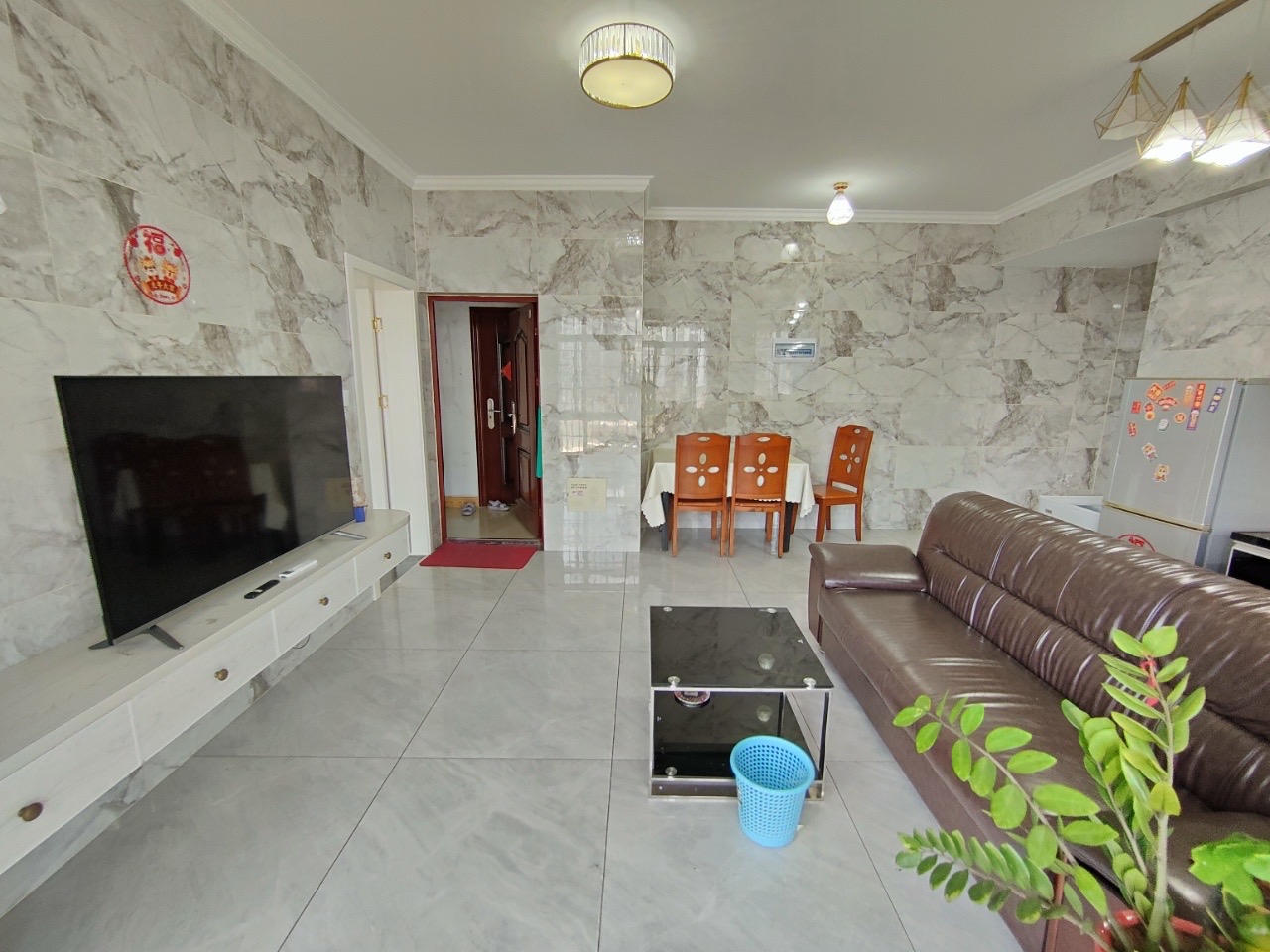 海南省三建秀英宿舍区  2室1厅1卫    2300.0元/月室内图