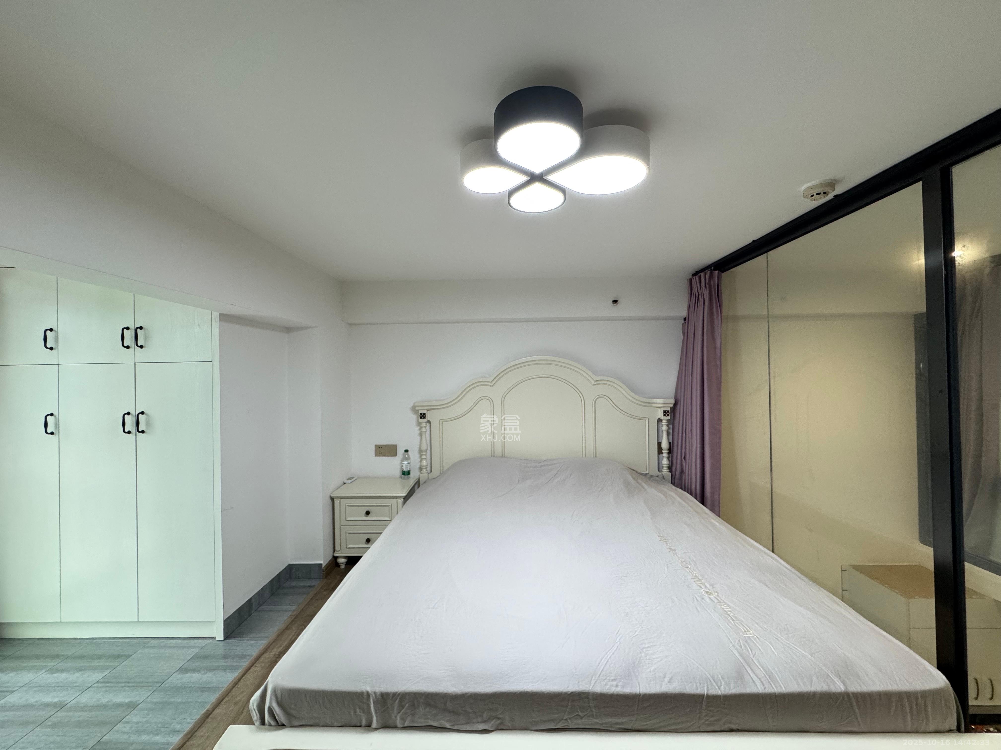 东盈商业广场（华泉城市广场）  2室1厅1卫    2600.0元/月室内图