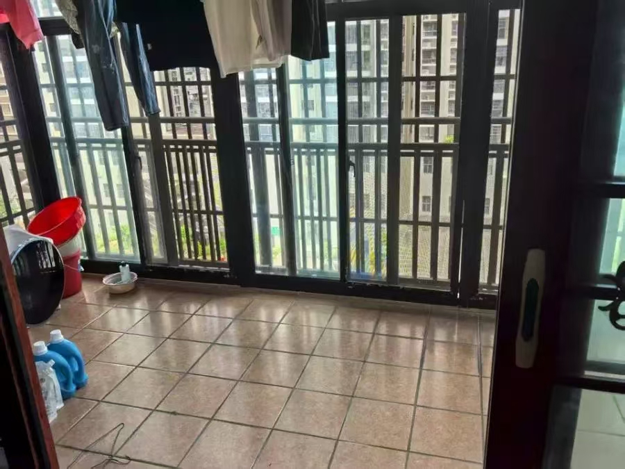 盛贤景都 4室1厅2卫 151.0万 盛贤景都 4室1厅2卫 151.0万室内图