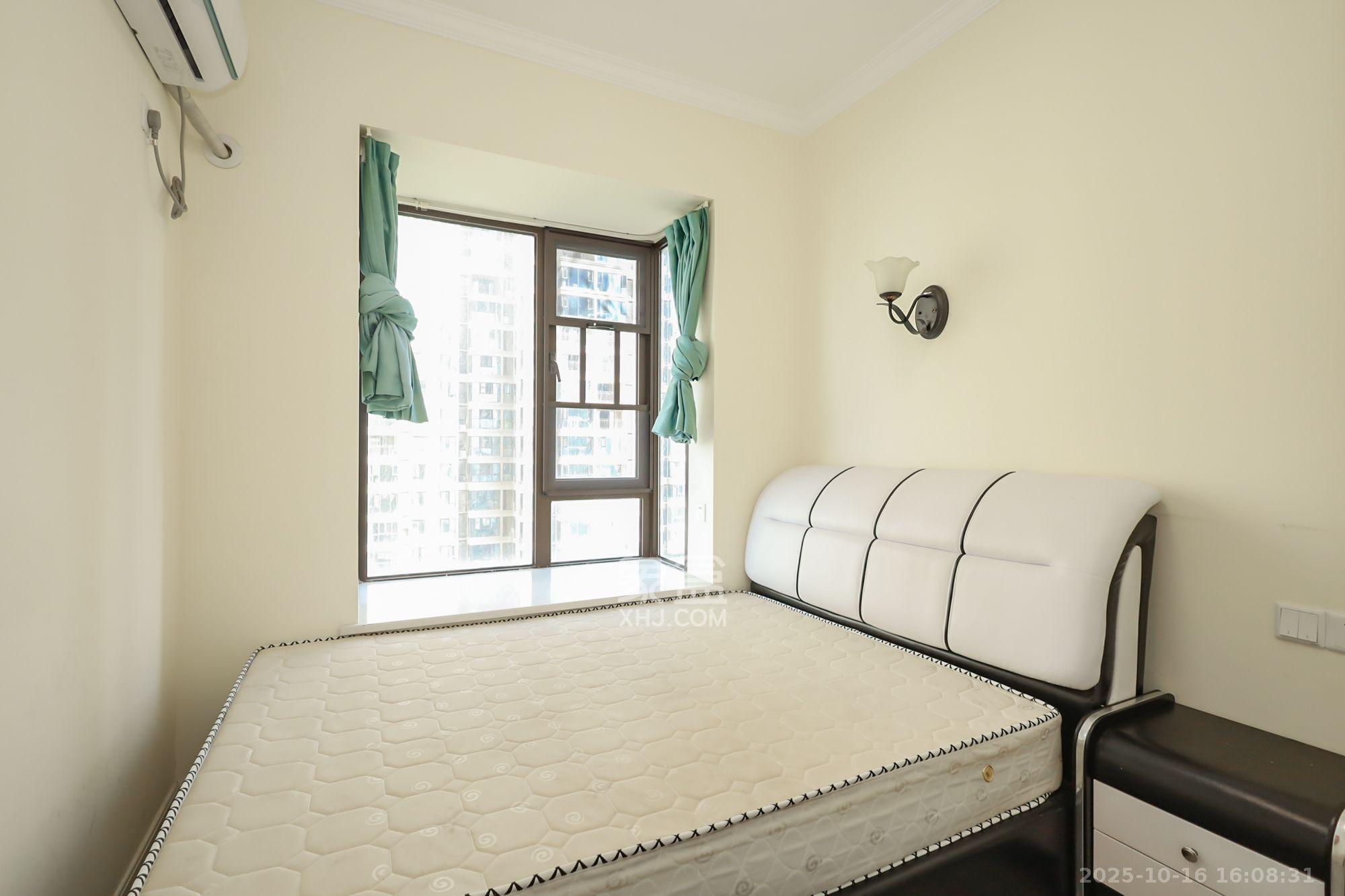 保利西海岸B区  3室2厅1卫    3100.0元/月室内图