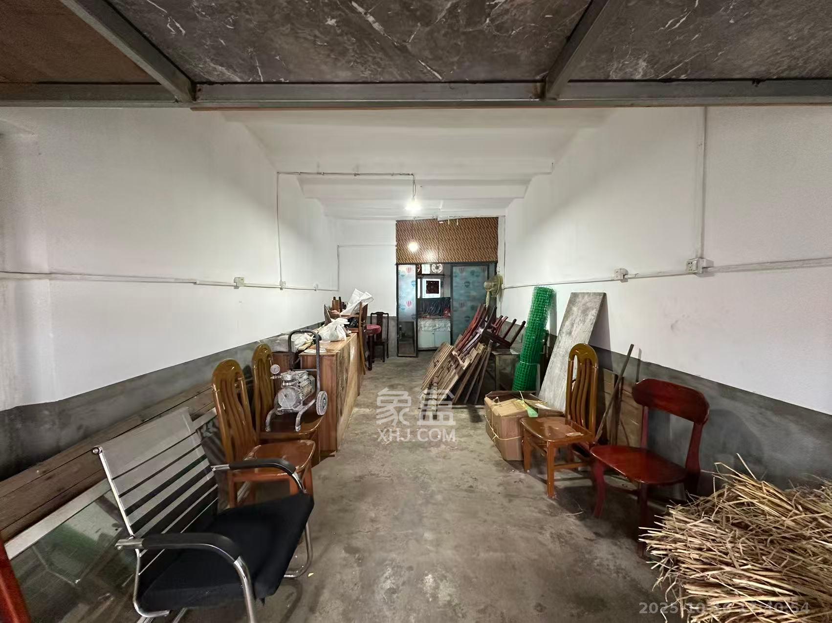 杨家山散盘  2室0厅2卫    1500.0元/月