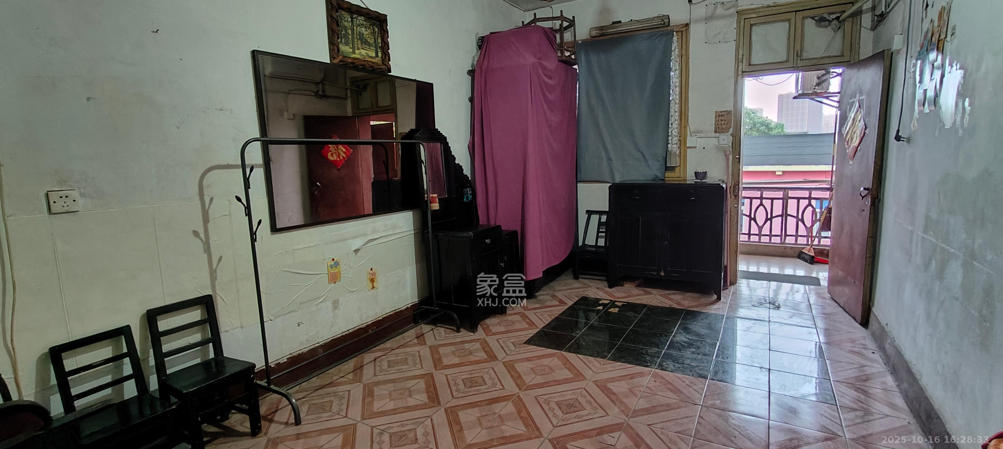 建湘新村  1室1厅1卫    750.0元/月 建湘新村  1室1厅1卫    750.0元/月室内图