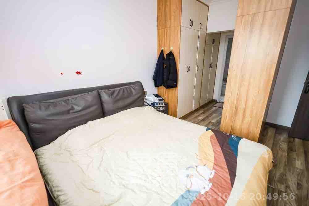 奥克斯缔壹城  3室2厅2卫    2900.0元/月室内图