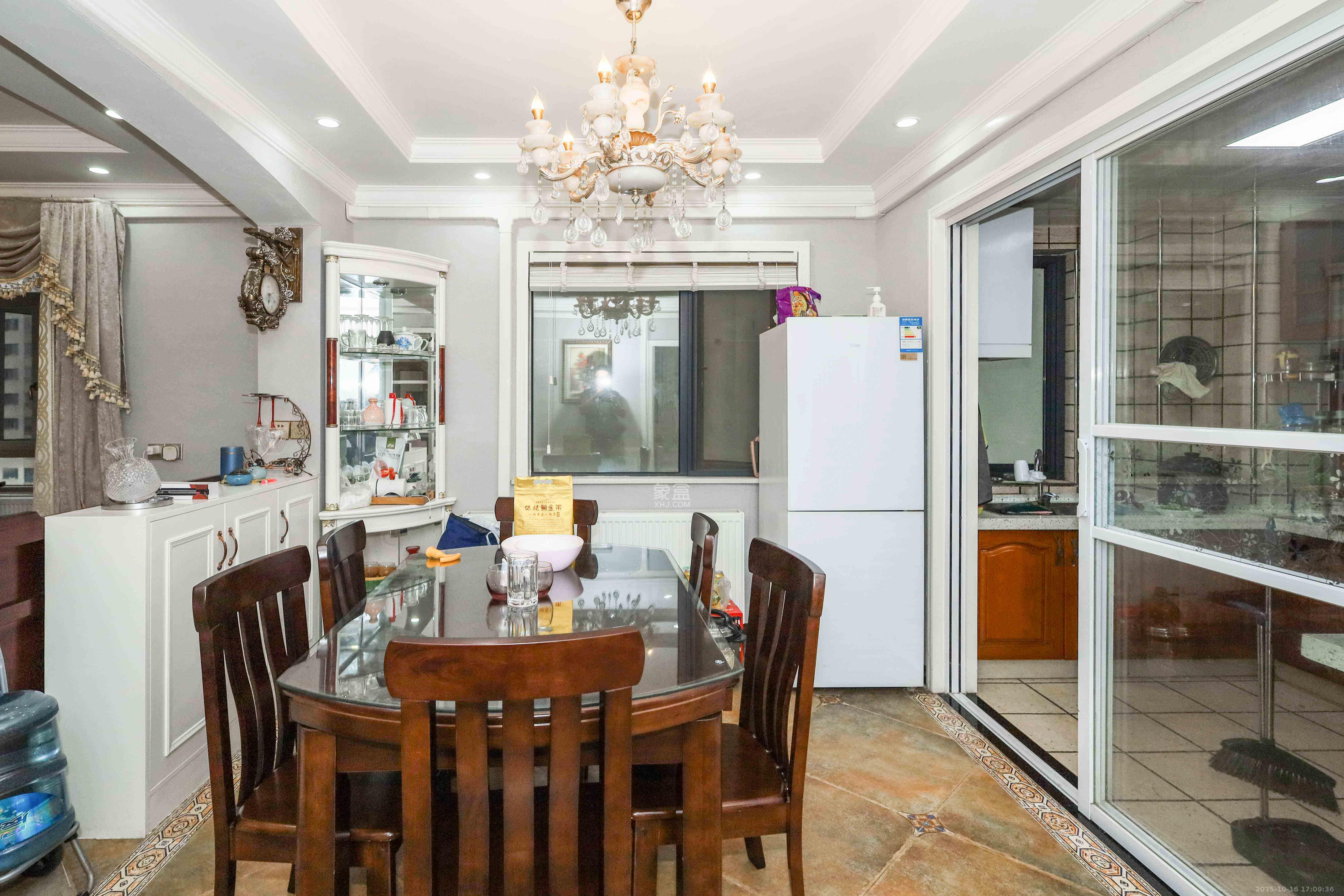 好莱城(弘德西街) 4室2厅2卫 136.0万 好莱城(弘德西街) 4室2厅2卫 136.0万其他