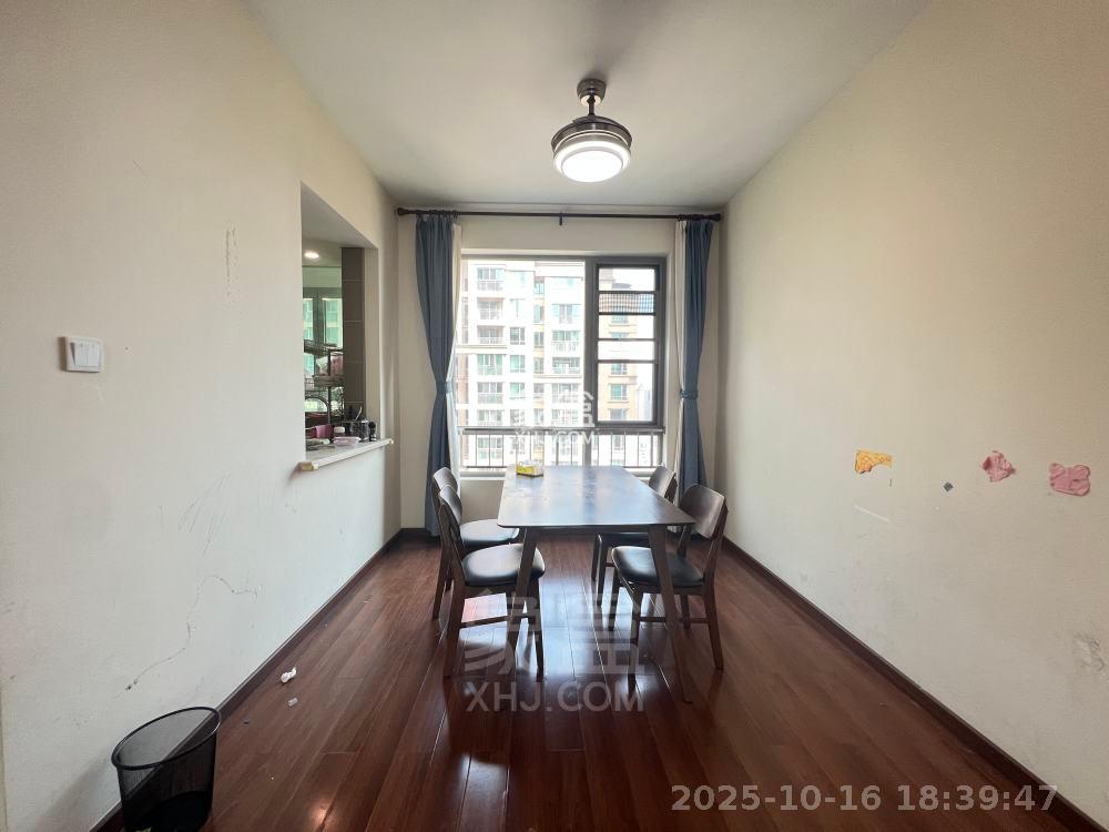 晋合湘水湾三期 4室2厅2卫 2700.0元/月 晋合湘水湾三期 4室2厅2卫 2700.0元/月室内图