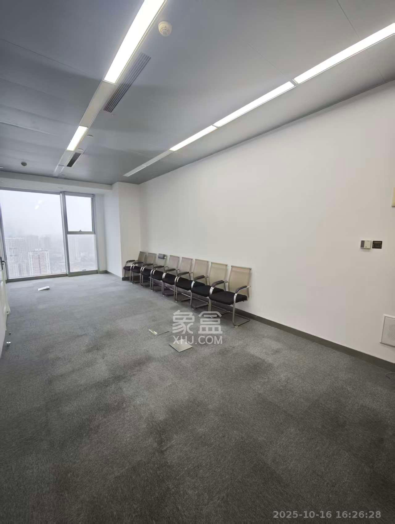 中隆国际嘉熙中心   240.25㎡      16000.0元/月室内图