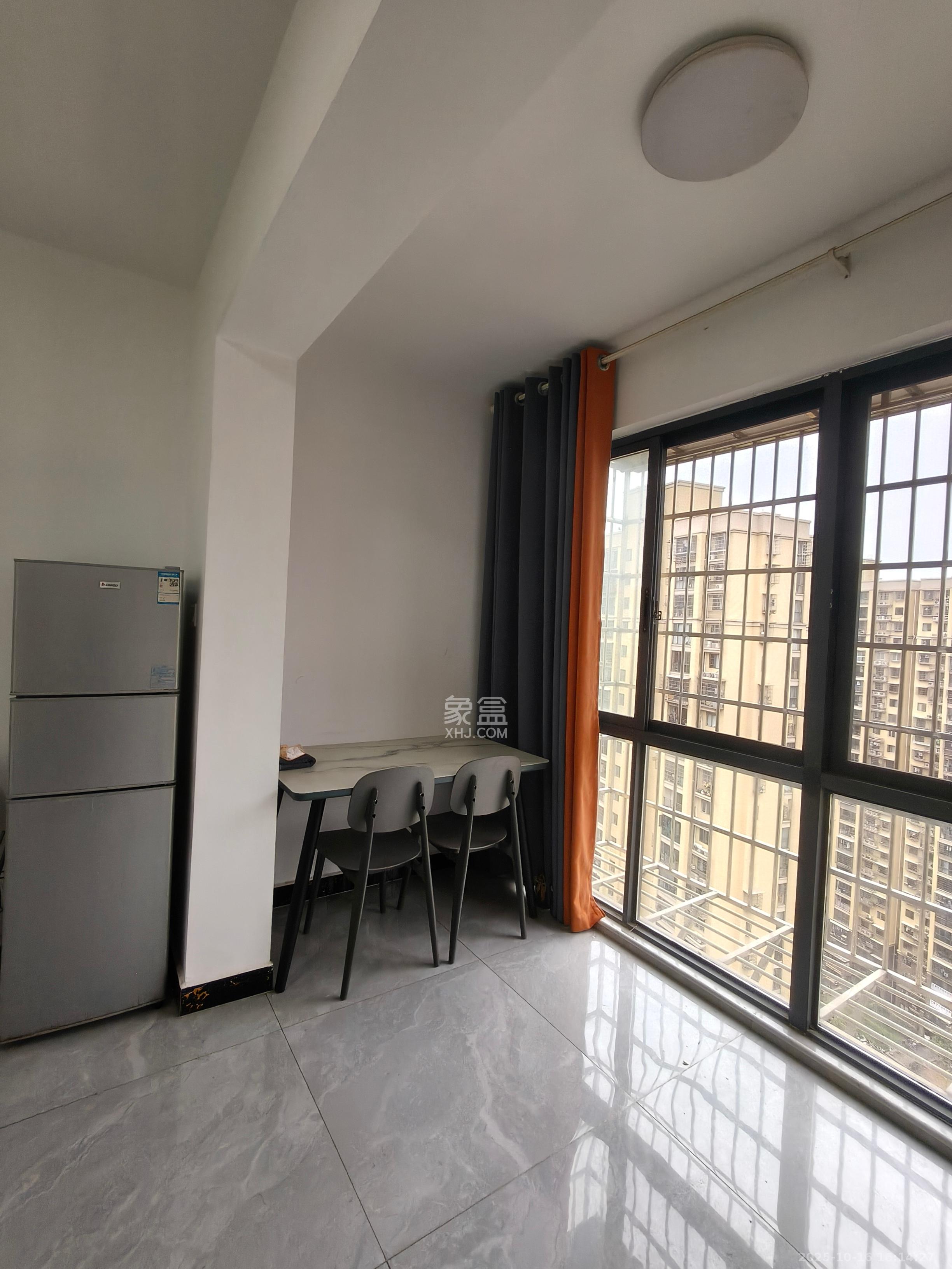 星城新宇川河苑  1室1厅1卫    1300.0元/月 星城新宇川河苑  1室1厅1卫    1300.0元/月室内图