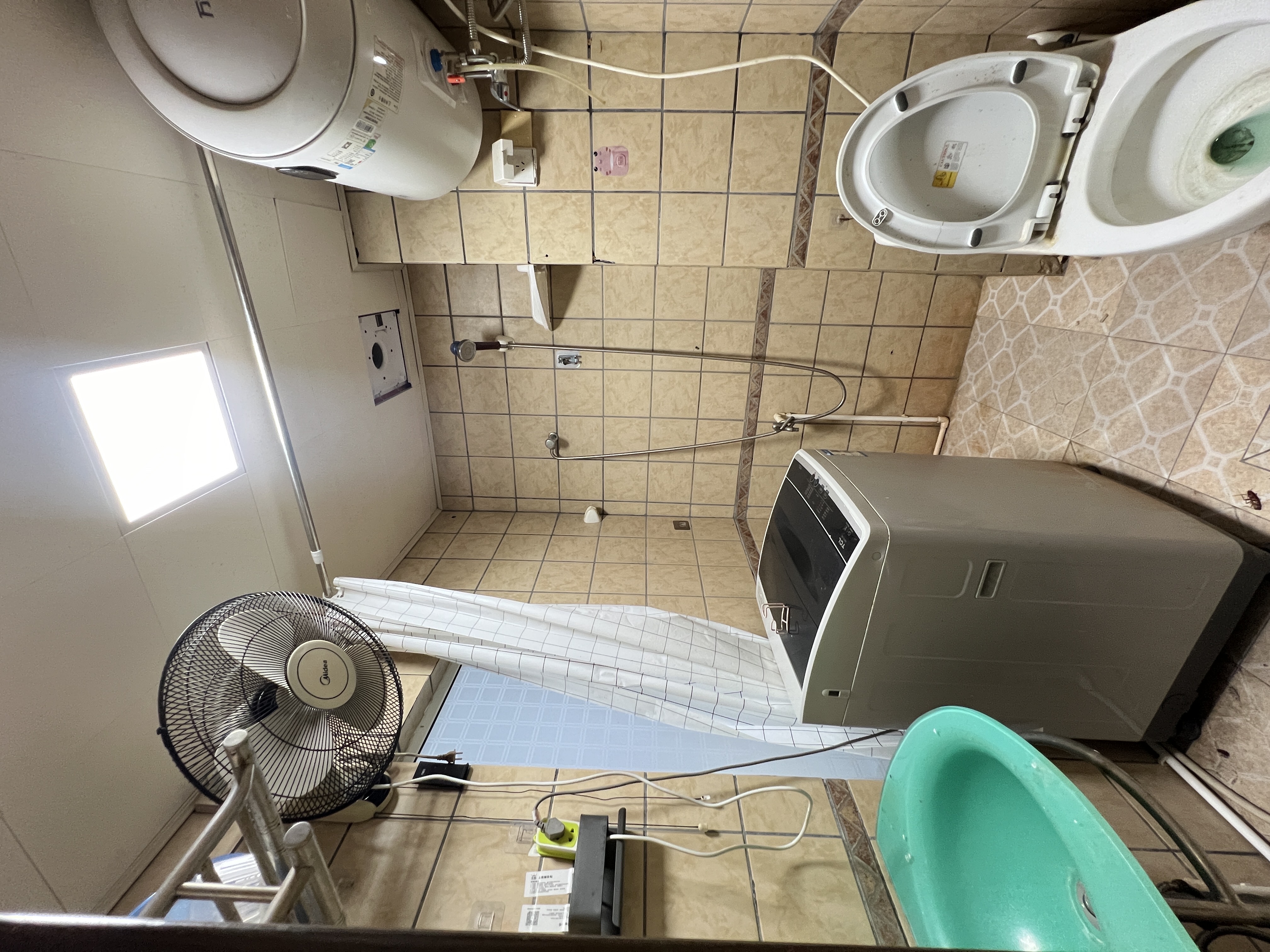 飞龙公寓  1室0厅1卫    1200.0元/月 飞龙公寓  1室0厅1卫    1200.0元/月室内图