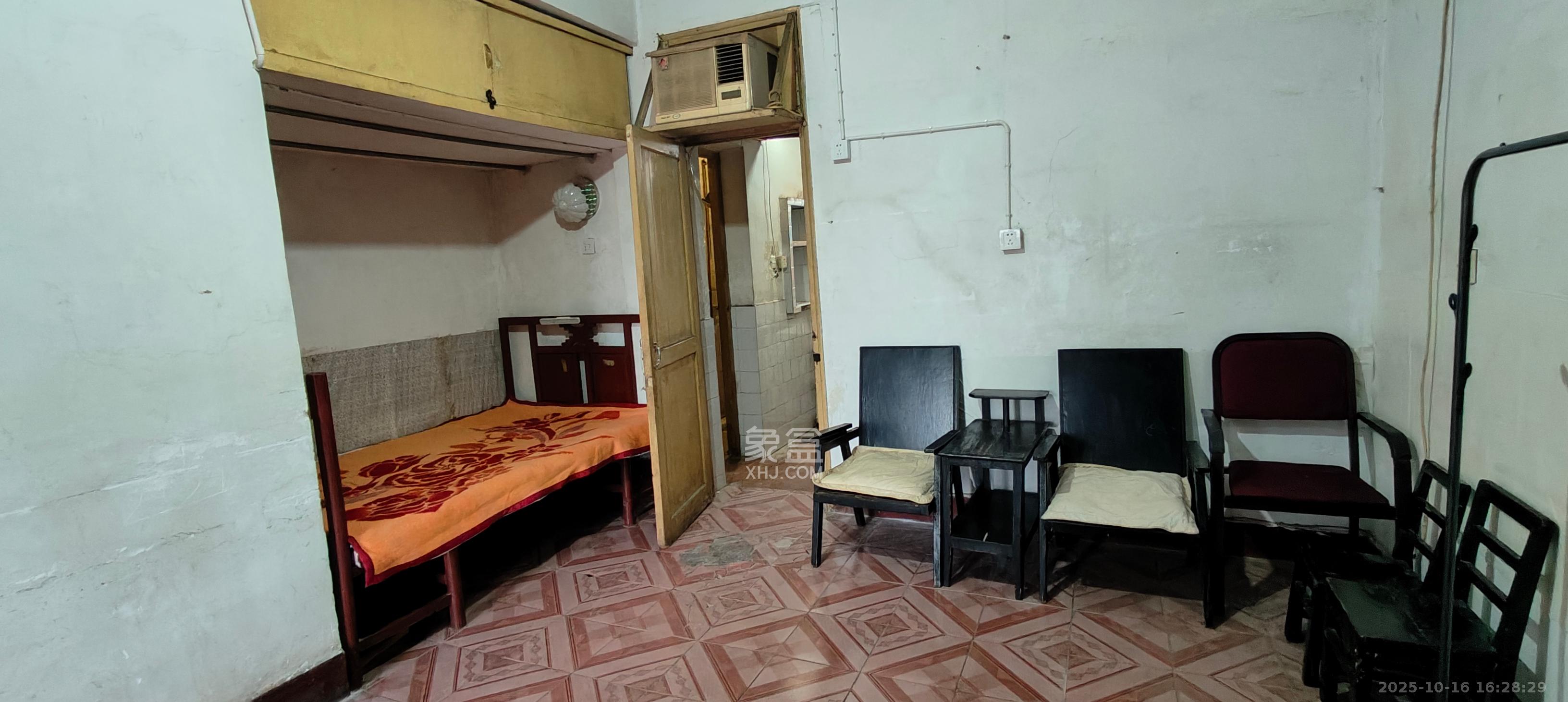 建湘新村  1室1厅1卫    750.0元/月 建湘新村  1室1厅1卫    750.0元/月室内图1