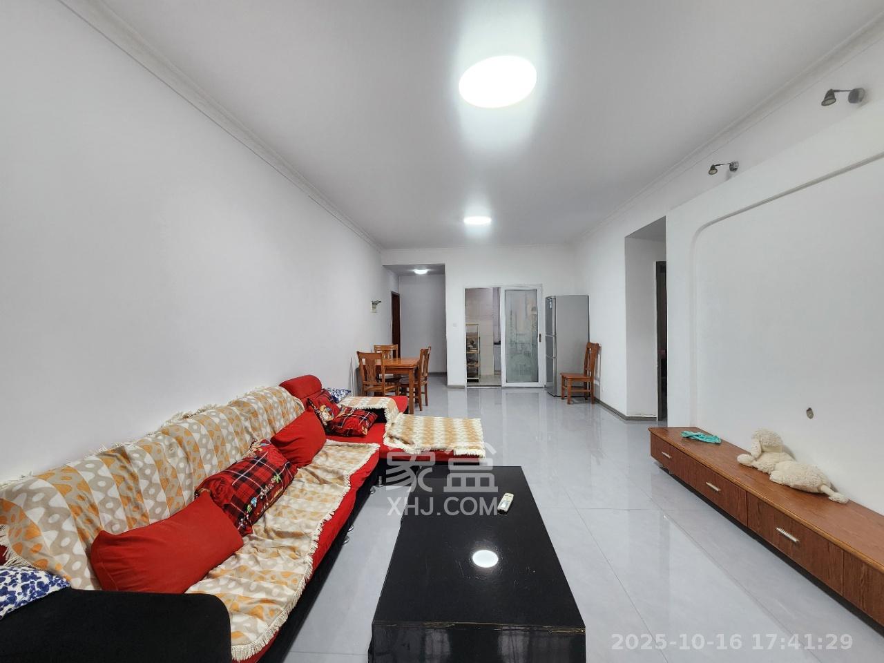 山水新城  2室2厅1卫    1800.0元/月 山水新城  2室2厅1卫    1800.0元/月室内图